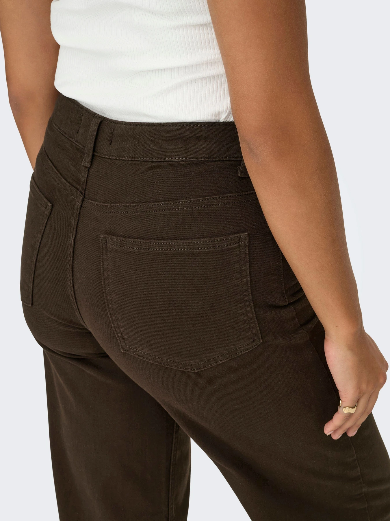 Джинсы Only MADISON BLUSH HW WIDE COLOR DN модель 15371660_Dark Brown Denim Джинсы Only MADISON BLUSH HW WIDE COLOR DN модель 15371660_Dark Brown Denim Фото
