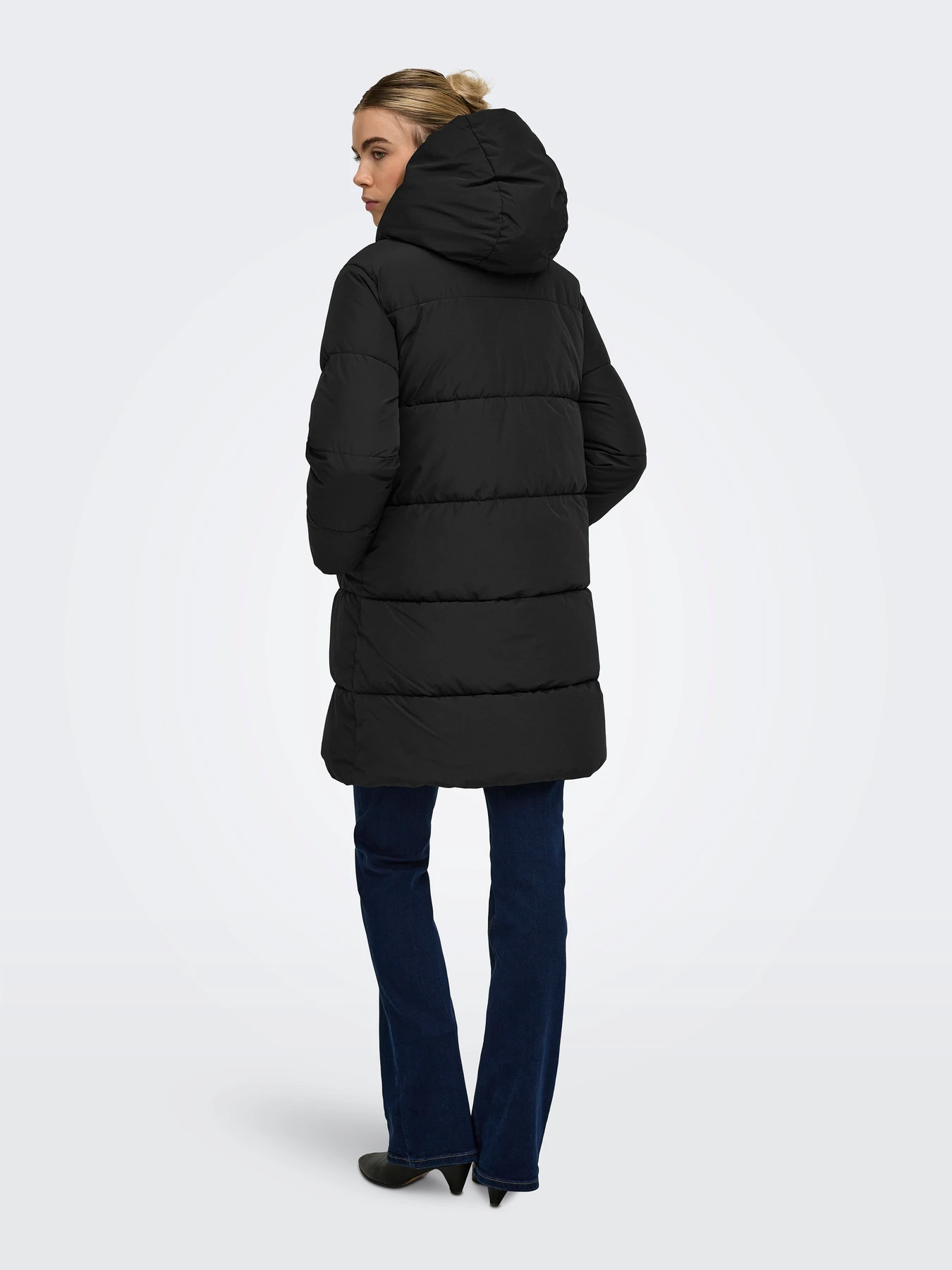 Куртки та дублянки Only JUTA PUFFER COAT модель 15381993_Black Фото