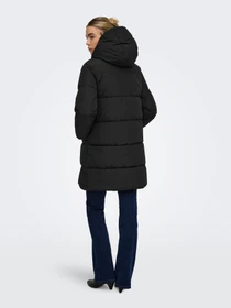 Куртки та дублянки Only JUTA PUFFER COAT модель 15381993_Black Фото