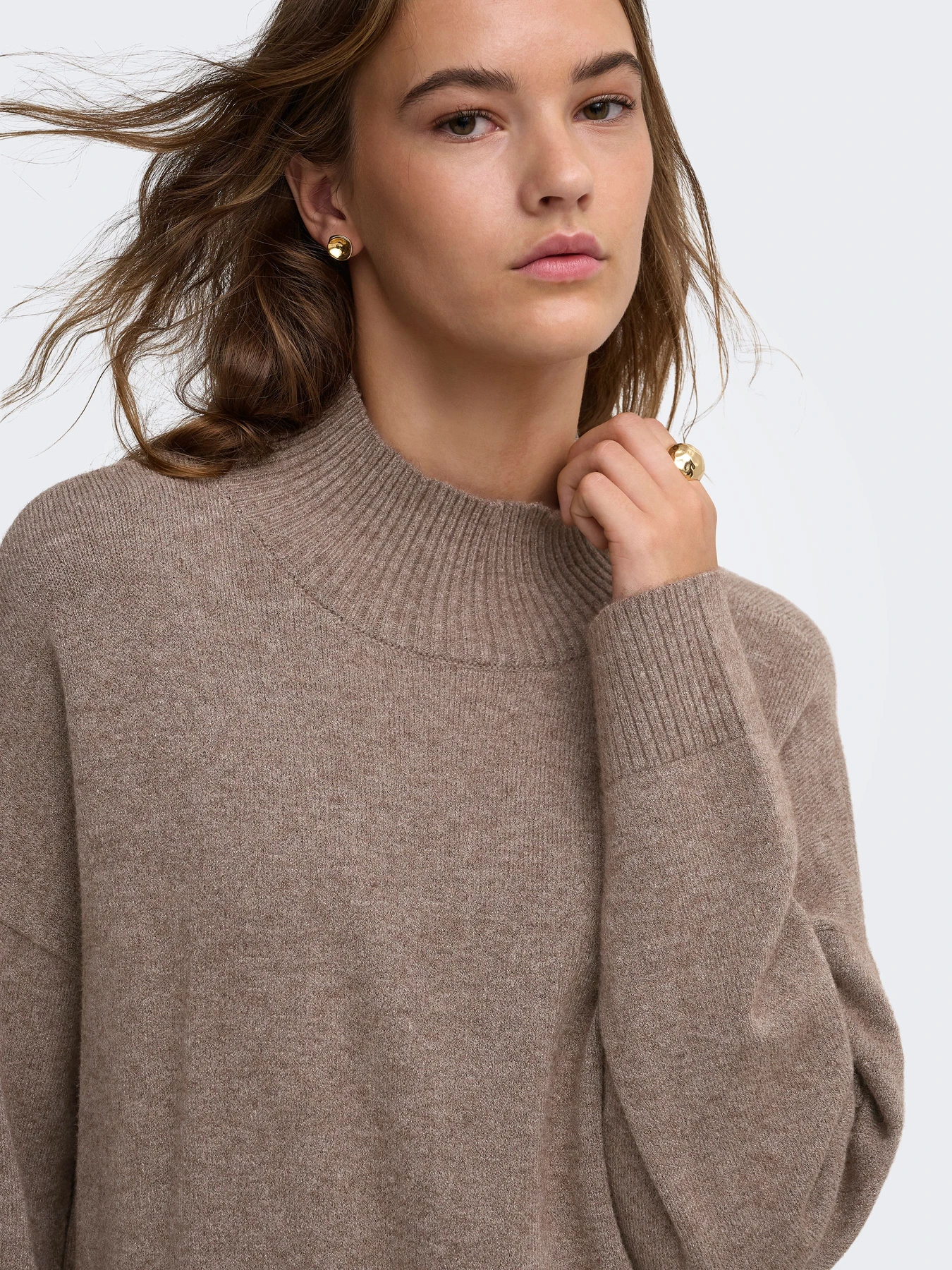 Светри та кардигани Only MARY LS HIGH NECK SLIT KNT модель 15379251_Shaved Chocolate Melange Фото