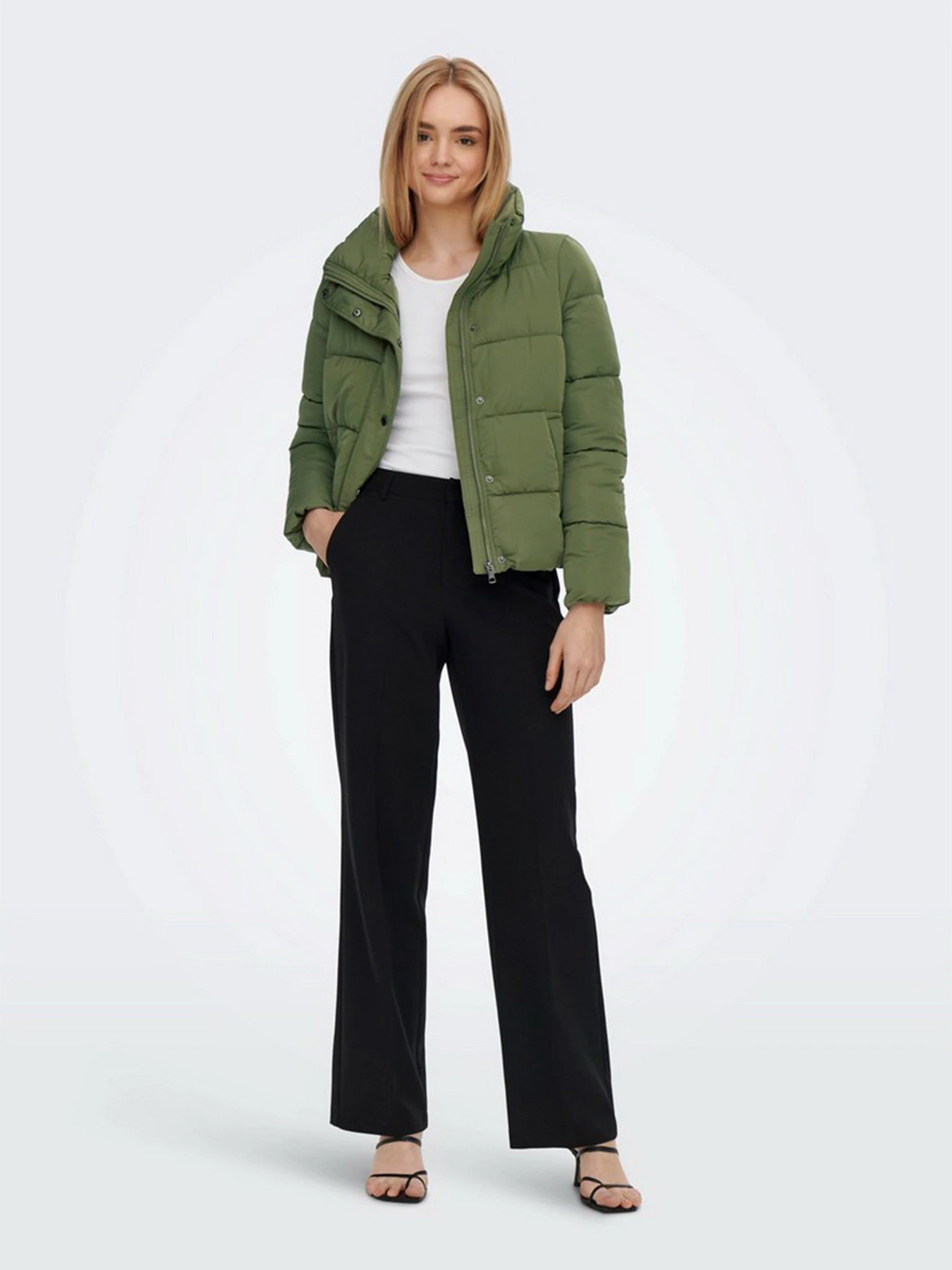 Куртки и дубленки Only модель 15196546_Kalamata Куртки и дубленки Only модель 15196546_Kalamata Фото