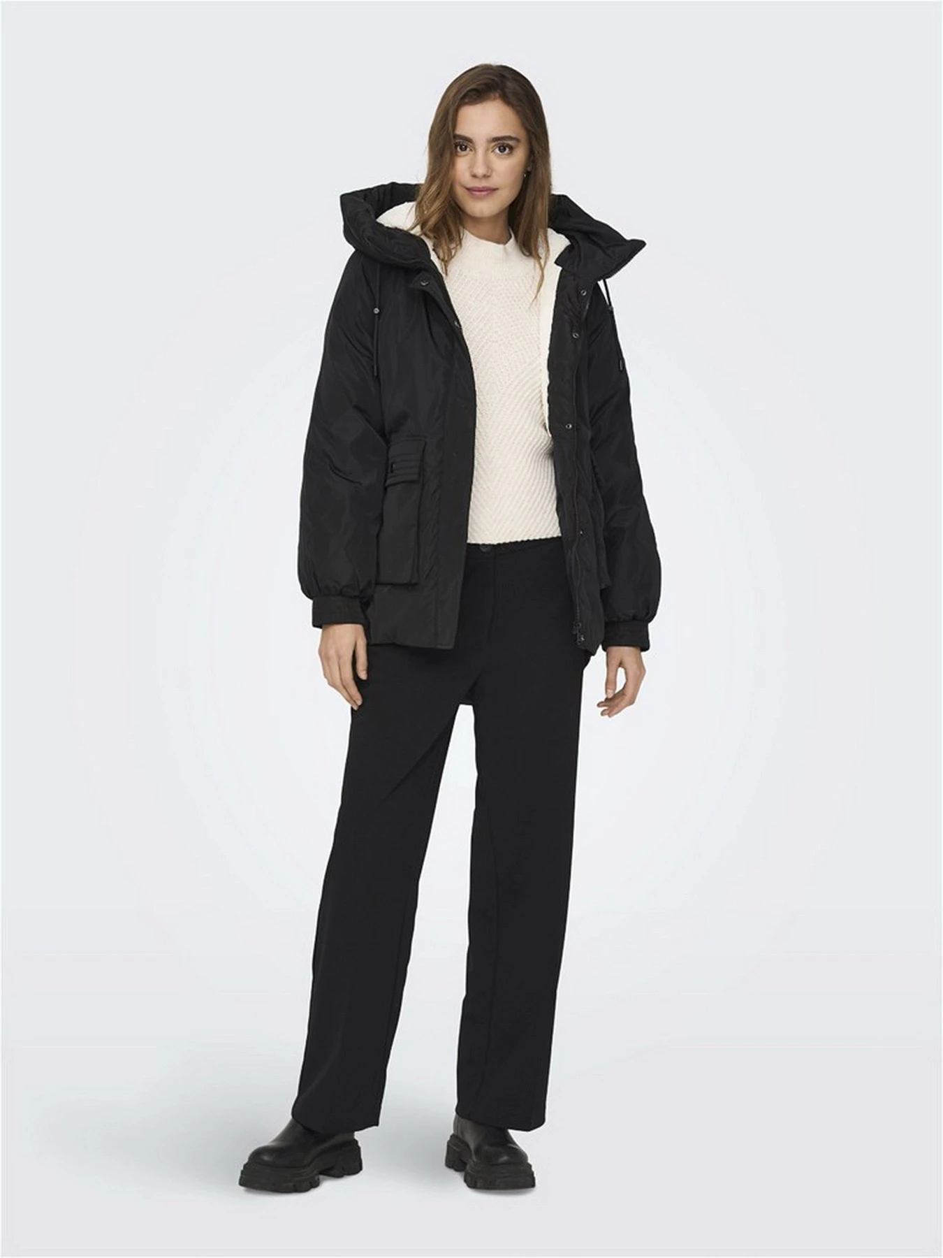 Куртки и дубленки Only модель 15258475_Black Куртки и дубленки Only модель 15258475_Black Фото