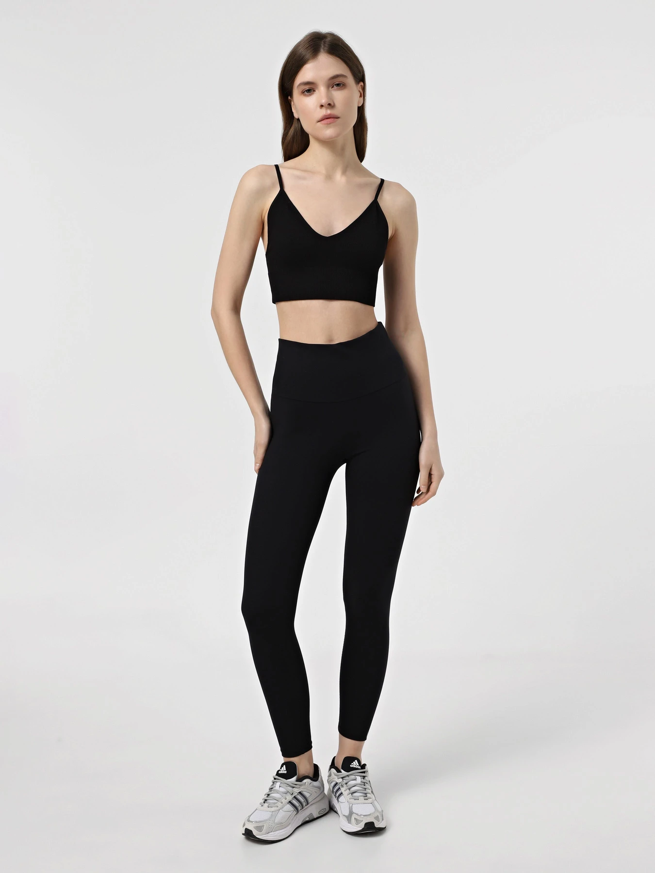 Футболки и поло Only модель 15201539_Black Футболки и поло Only модель 15201539_Black Фото