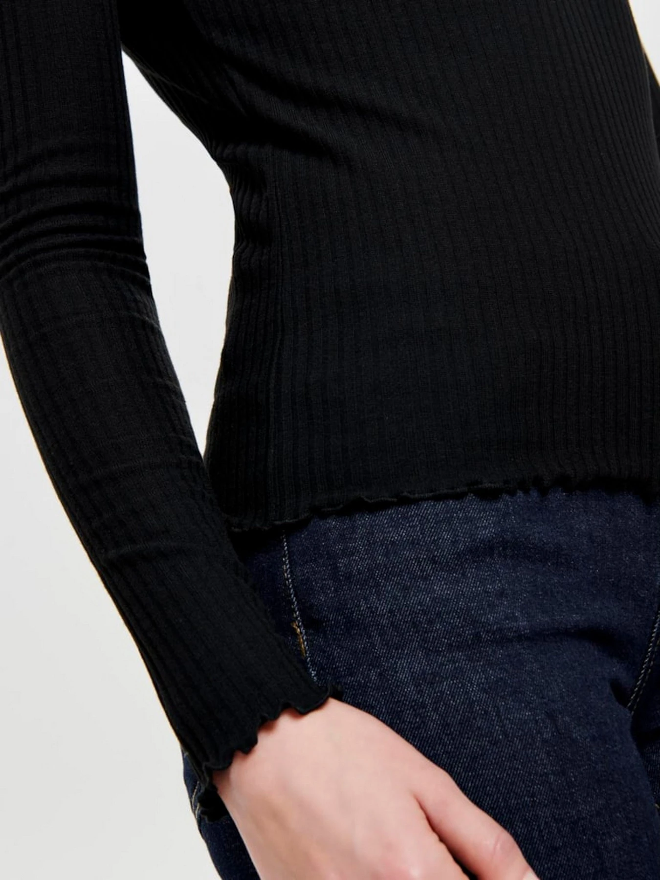 Светри та кардигани Only модель 15180040_Black Светри та кардигани Only модель 15180040_Black Фото