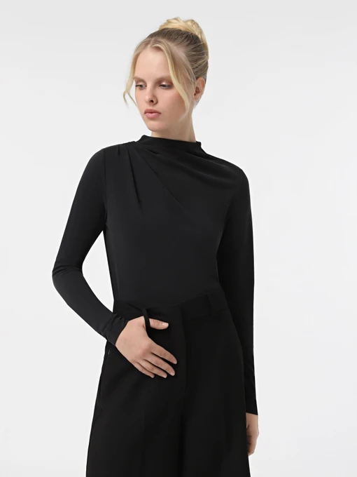 Свитеры и кардиганы Only модель 15330746_Black Фото