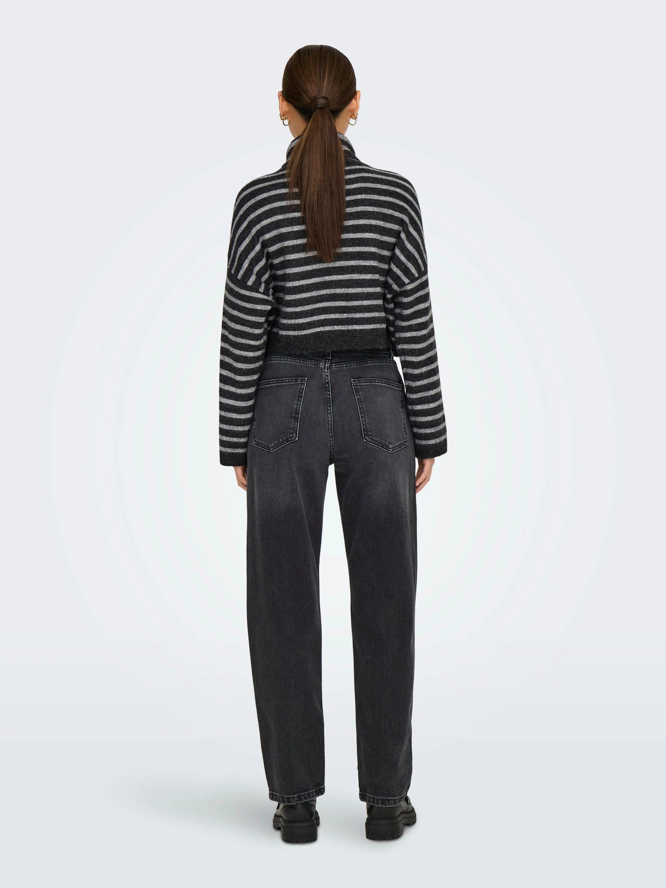 Свитры и кардиганы Only модель 15329228_Dark Grey Melange LGM Свитры и кардиганы Only модель 15329228_Dark Grey Melange LGM Фото