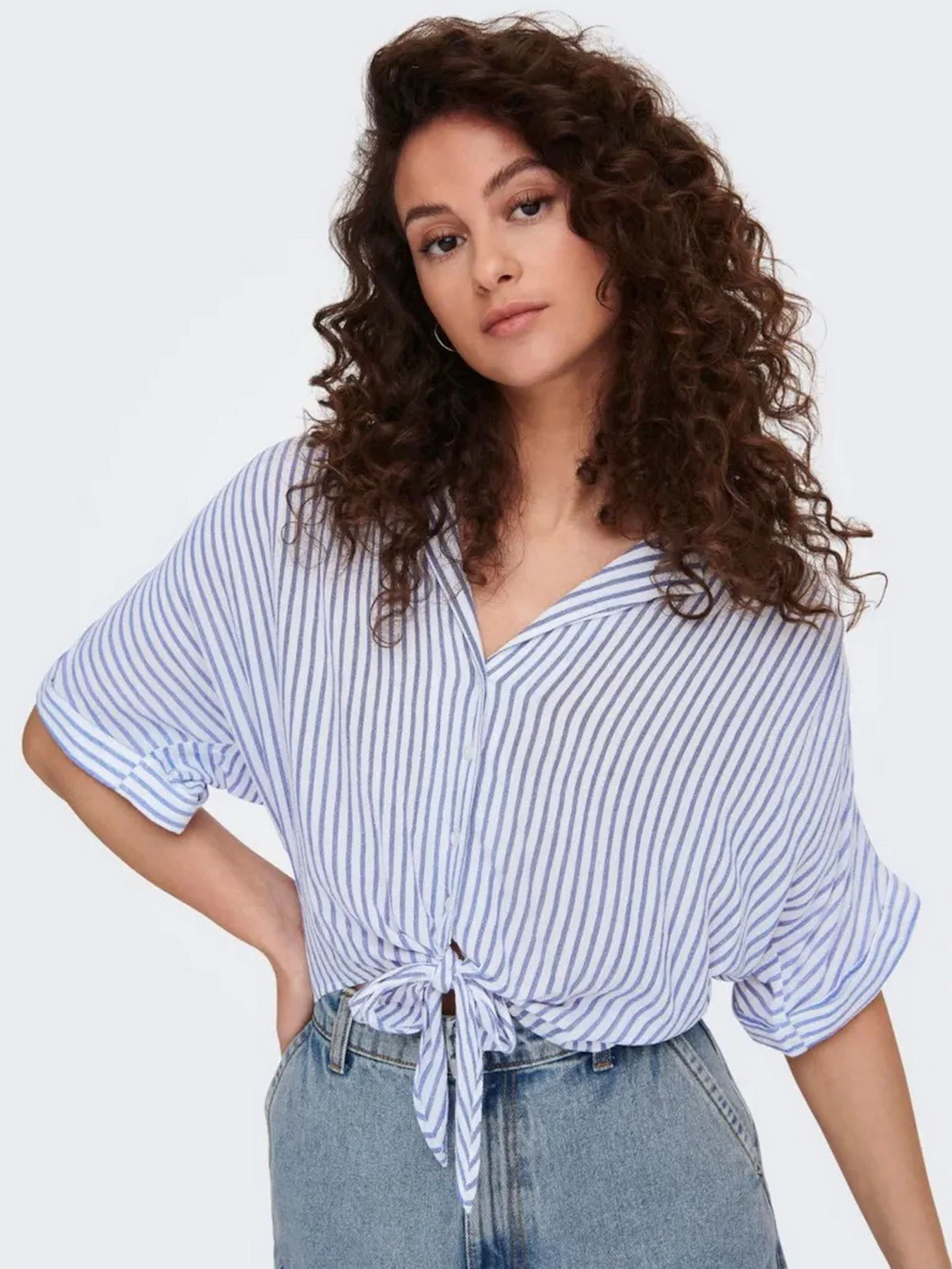 Сорочки Only модель 15281497_Cloud Dancer BLUE STRIPES Сорочки Only модель 15281497_Cloud Dancer BLUE STRIPES Фото