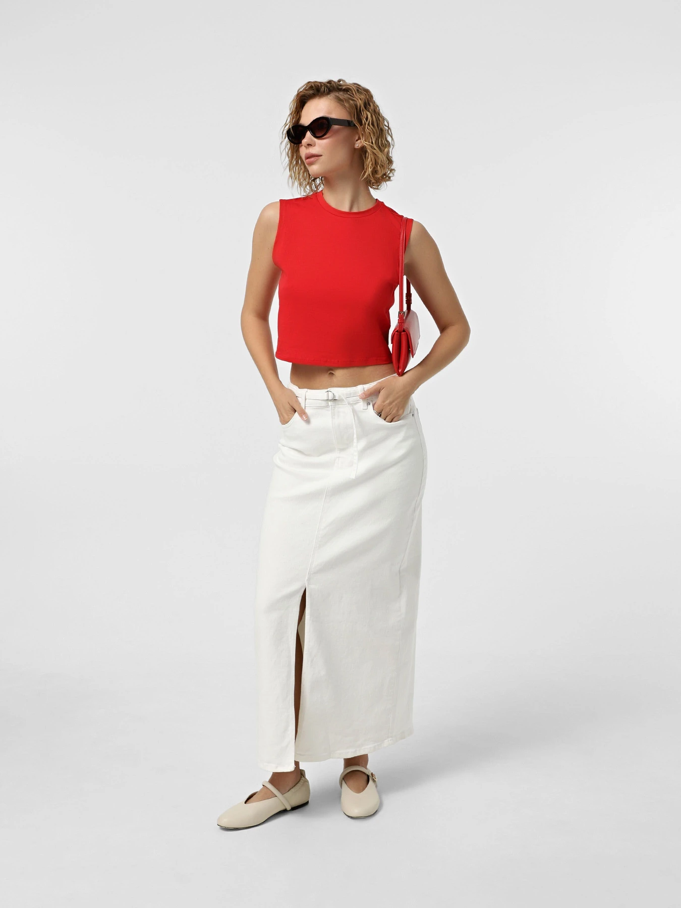 Футболки і поло Only модель 15343461_True Red Bright white/stri Футболки і поло Only модель 15343461_True Red Bright white/stri Фото