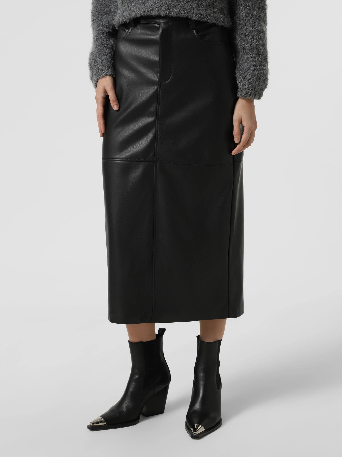 Юбки Only VERONA FAUX LEATHER LONG SKIRT модель 15350363_Black Юбки Only VERONA FAUX LEATHER LONG SKIRT модель 15350363_Black Фото