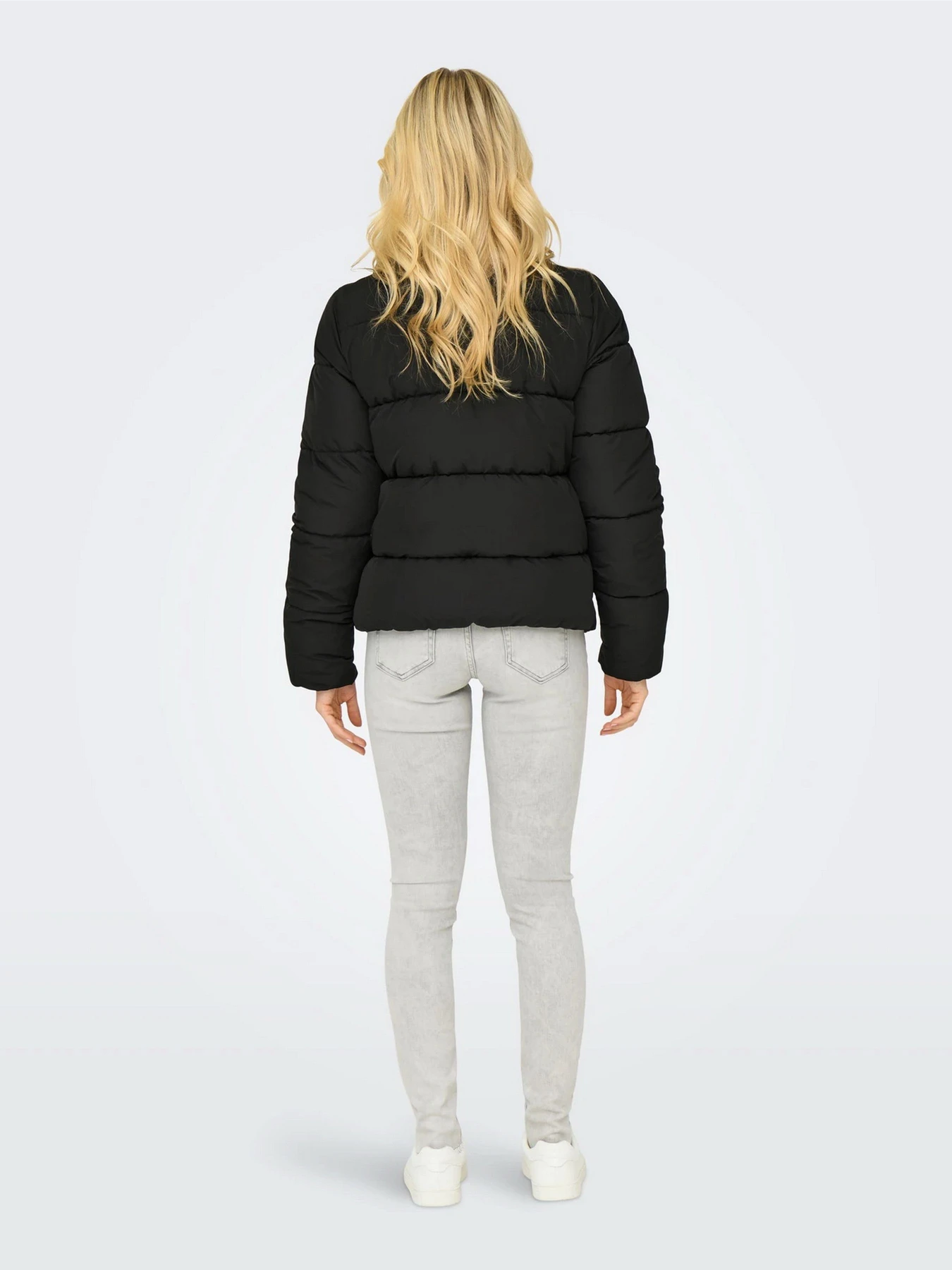 Куртки и дубленки Only NEWCOOL PUFFER JACKET модель 15295424_Black Фото
