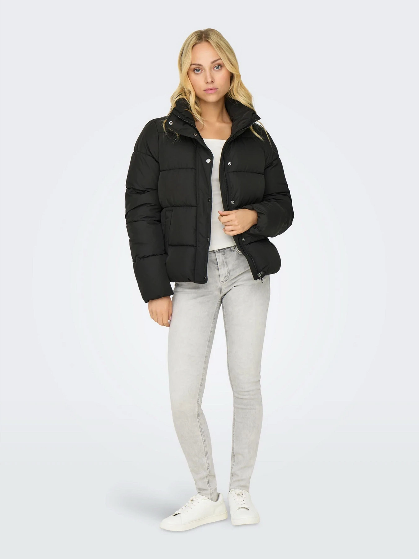 Куртки и дубленки Only NEWCOOL PUFFER JACKET модель 15295424_Black Фото