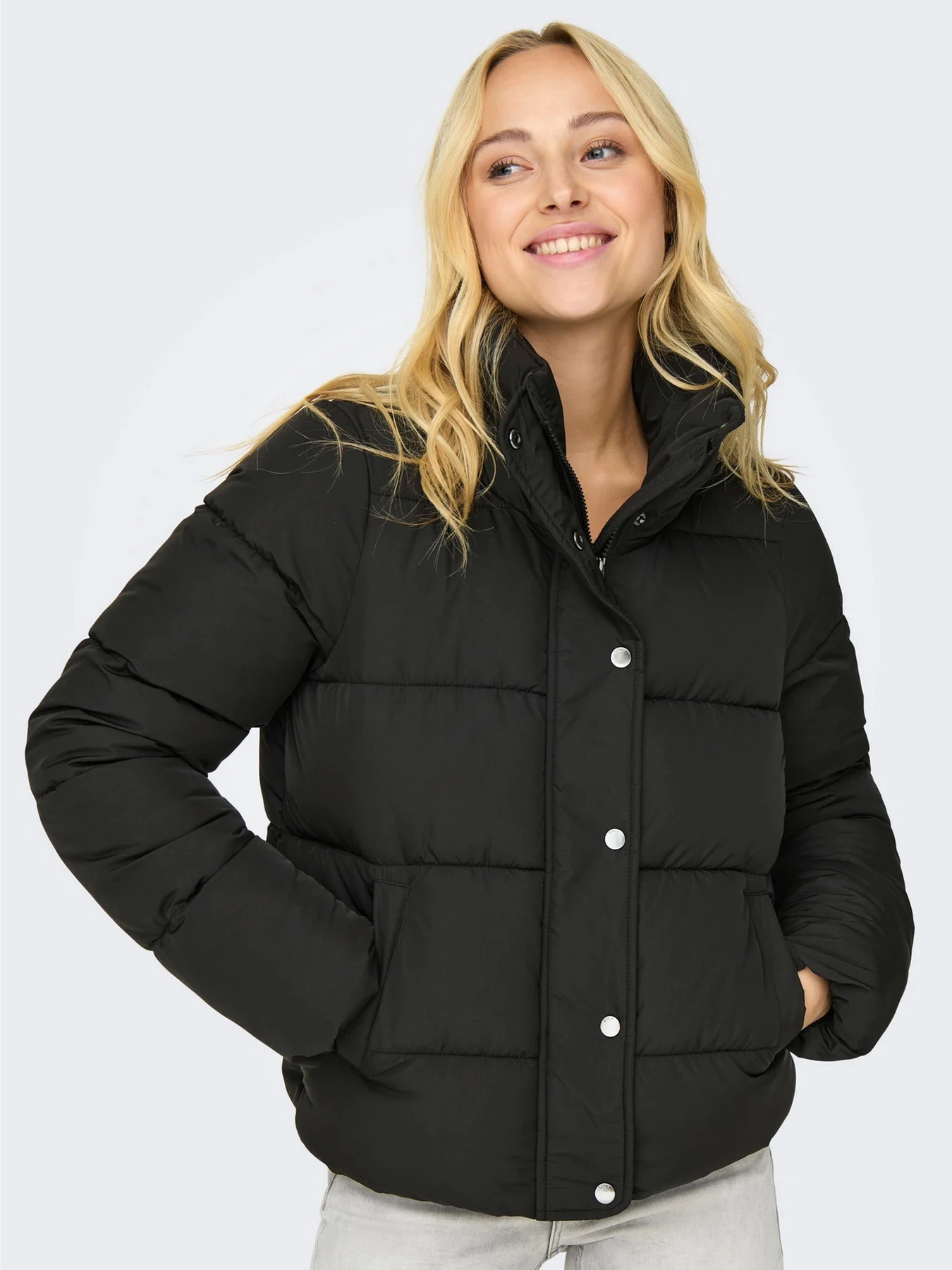 Куртки и дубленки Only NEWCOOL PUFFER JACKET модель 15295424_Black Фото