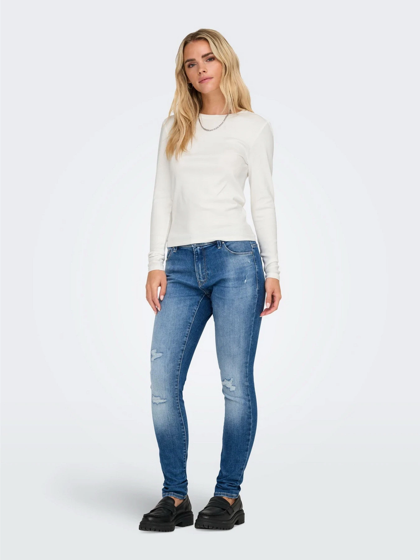 Худи и свитшоты Only RILEY O-NECK L/S TOP модель 15323159_Cloud Dancer Худи и свитшоты Only RILEY O-NECK L/S TOP модель 15323159_Cloud Dancer Фото