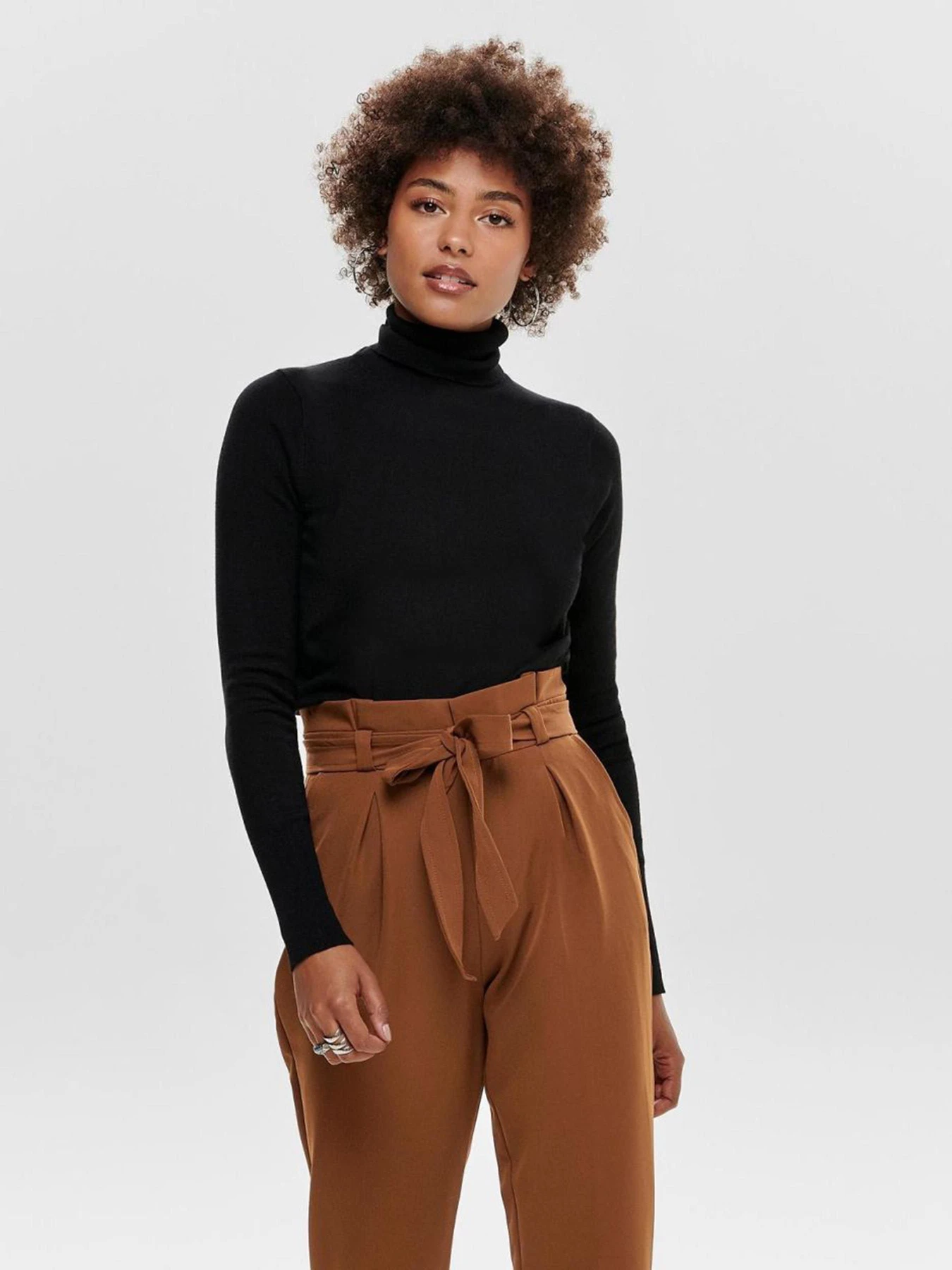 Светри та кардигани Only VENICE LIFE LS ROLL PULLOVER модель 15183772_Black Светри та кардигани Only VENICE LIFE LS ROLL PULLOVER модель 15183772_Black Фото