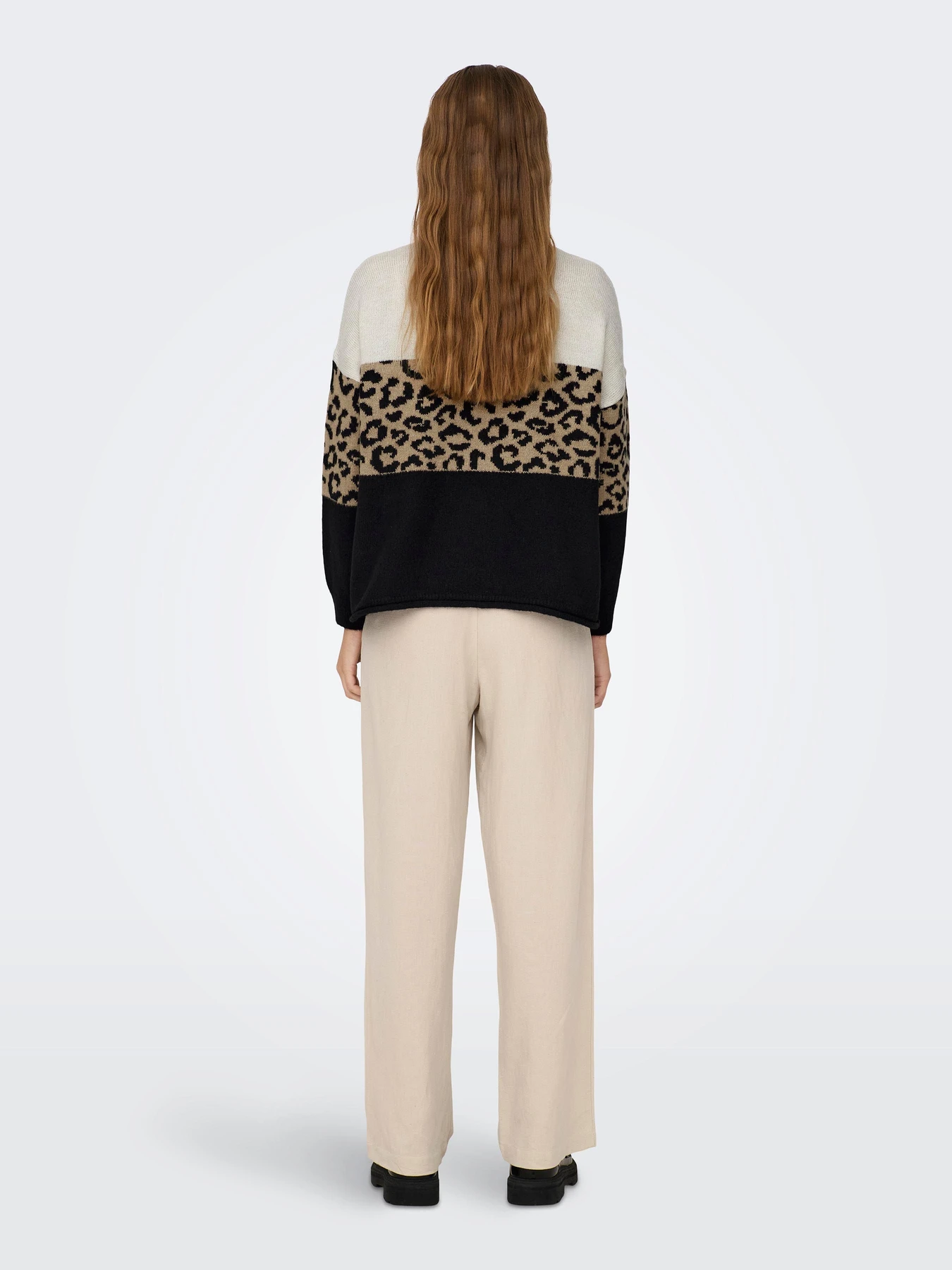 Светри та кардигани Only JADE ANIMAL LS O-NECK KNT модель 15294969_Moonbeam Black/Toasted Coc Фото