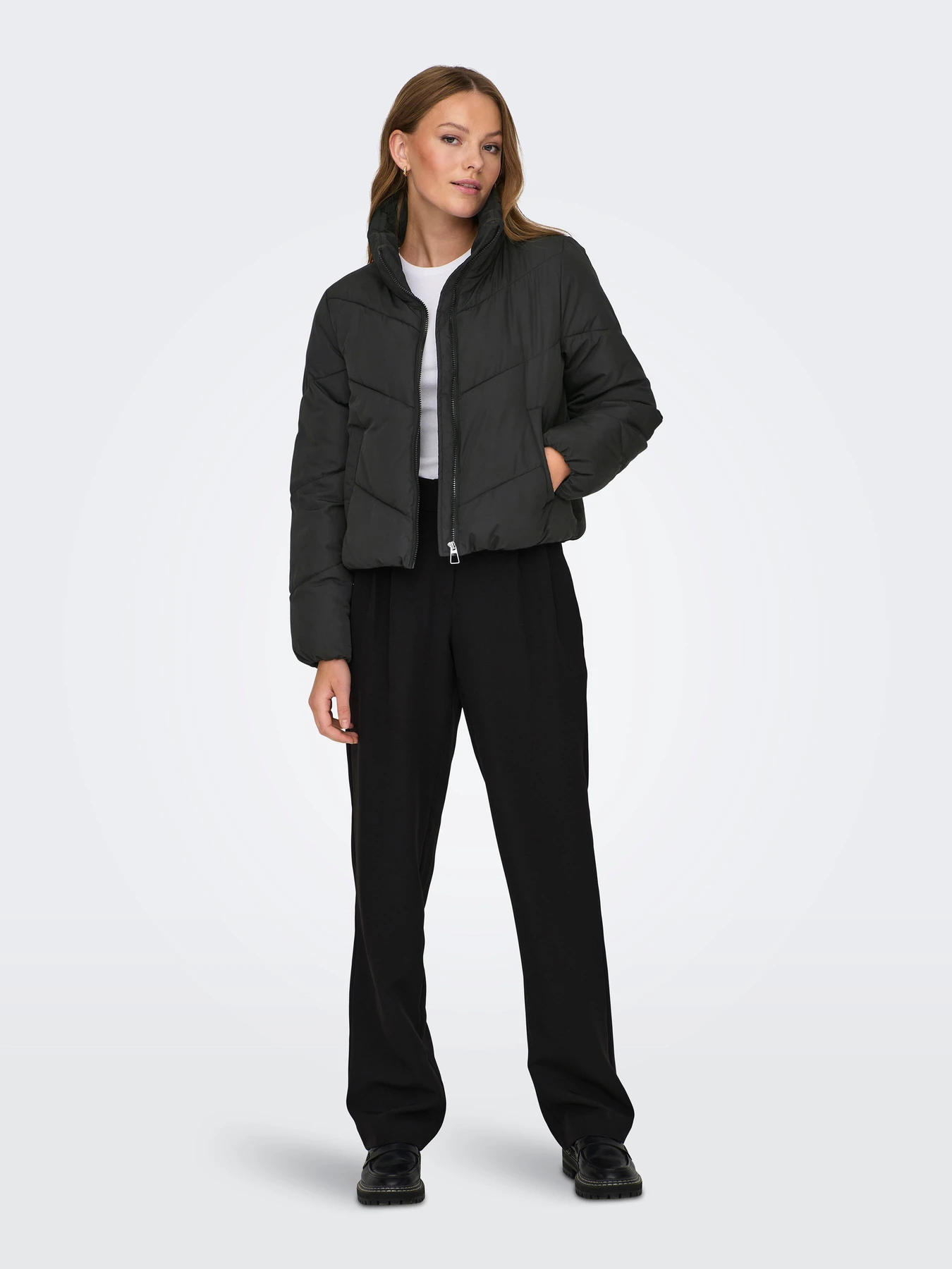 Куртки и дубленки Only MAGGI LIFE SOLID PUFFER модель 15308639_Black Фото