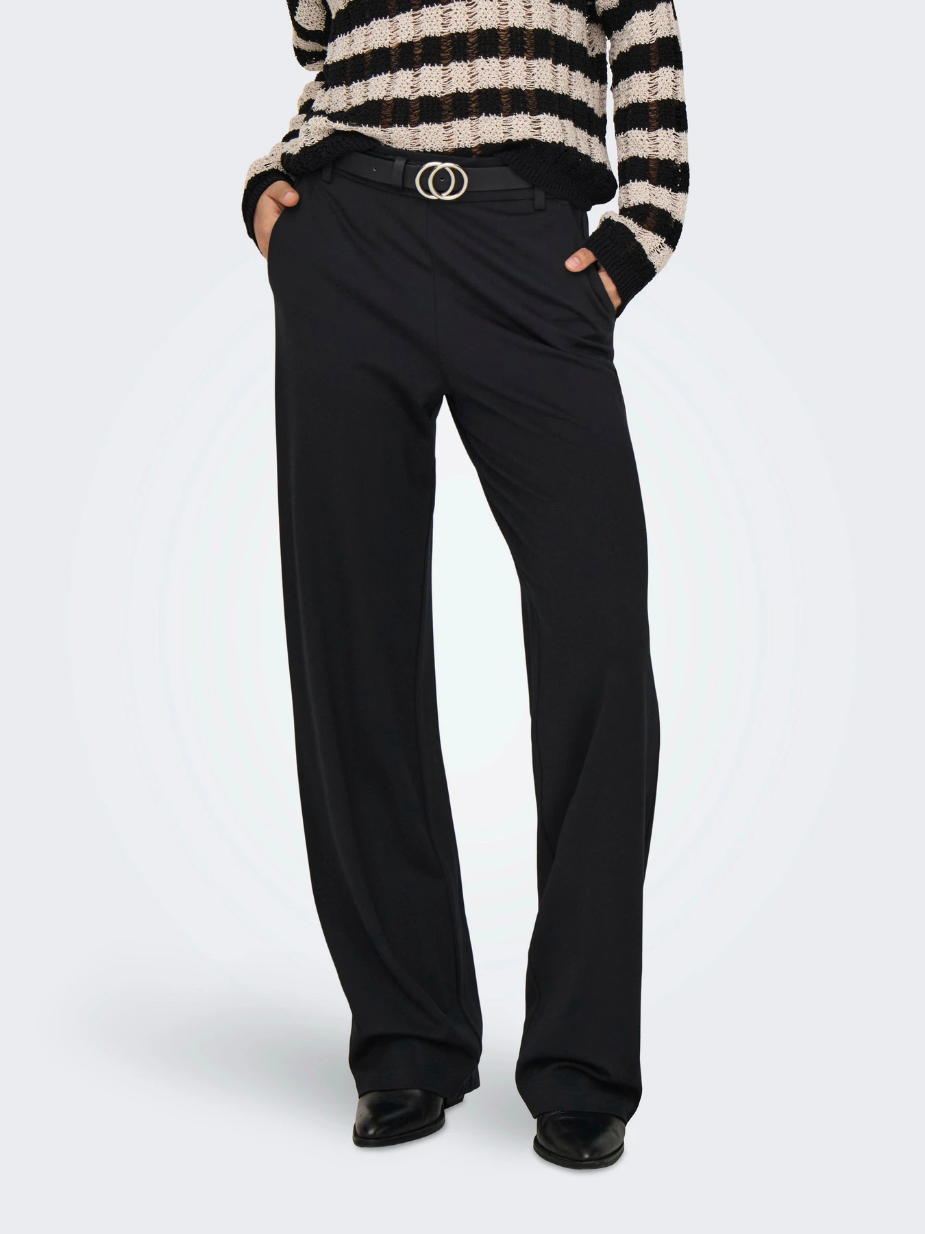 Брюки Only POPTRASH LIFE MW STRAIGHT PNT модель 15341829_Black Брюки Only POPTRASH LIFE MW STRAIGHT PNT модель 15341829_Black Фото