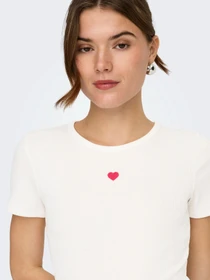 Футболки и поло Only ELVA JUNE EMB S/S TEE JRS модель 15342939_Cloud Dancer RED HEART Фото