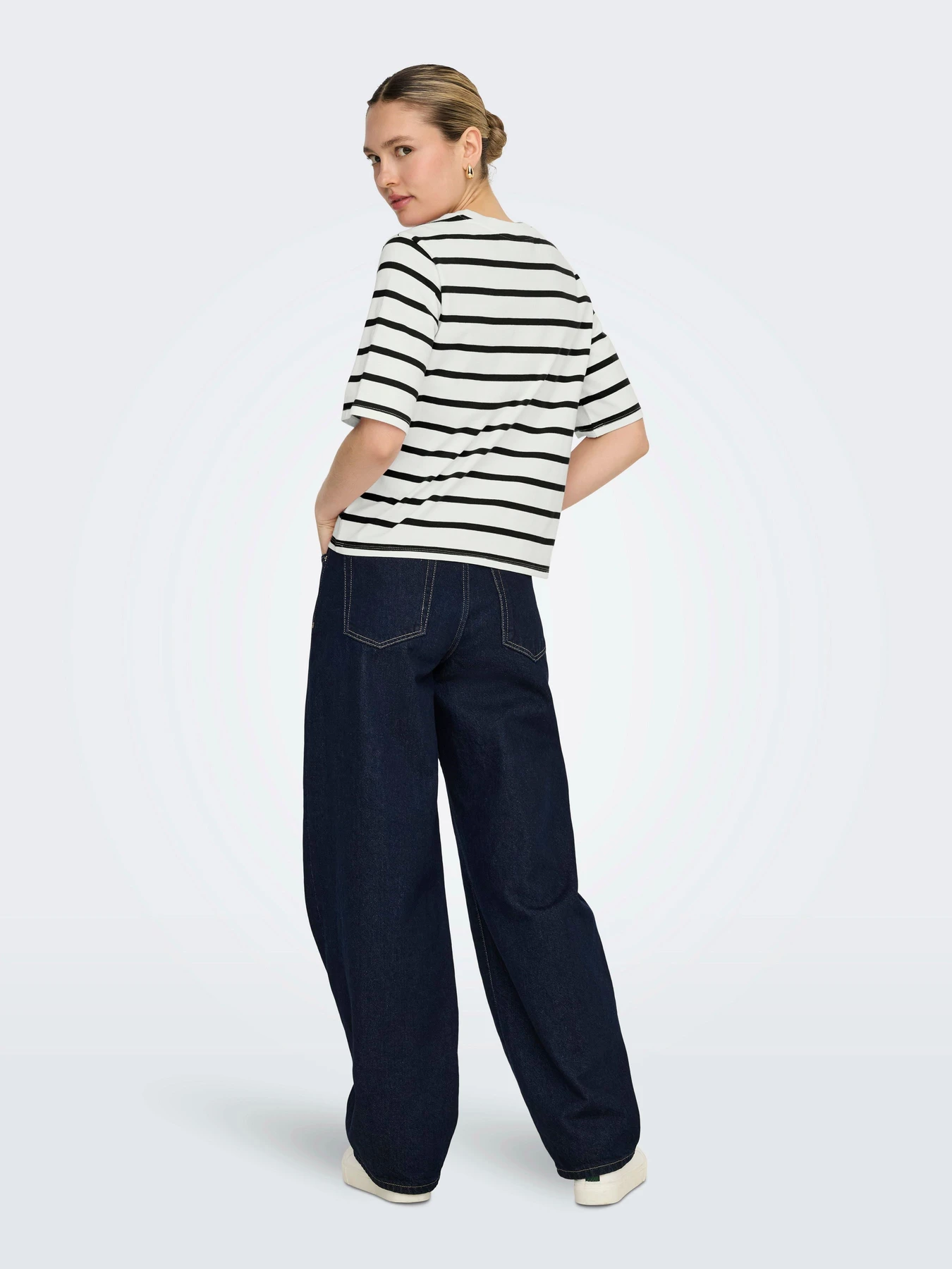 Футболки і поло Only SOPH S/S STRIPE TOP модель 15368524_Cloud Dancer Black Фото