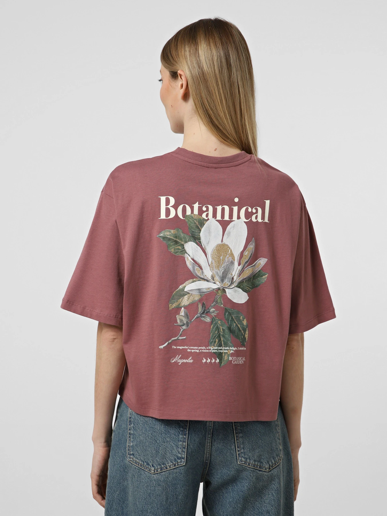 Футболки и поло Only FLEUR S/S TOP модель 15368898_Rose Brown Nude flower bac Футболки и поло Only FLEUR S/S TOP модель 15368898_Rose Brown Nude flower bac Фото