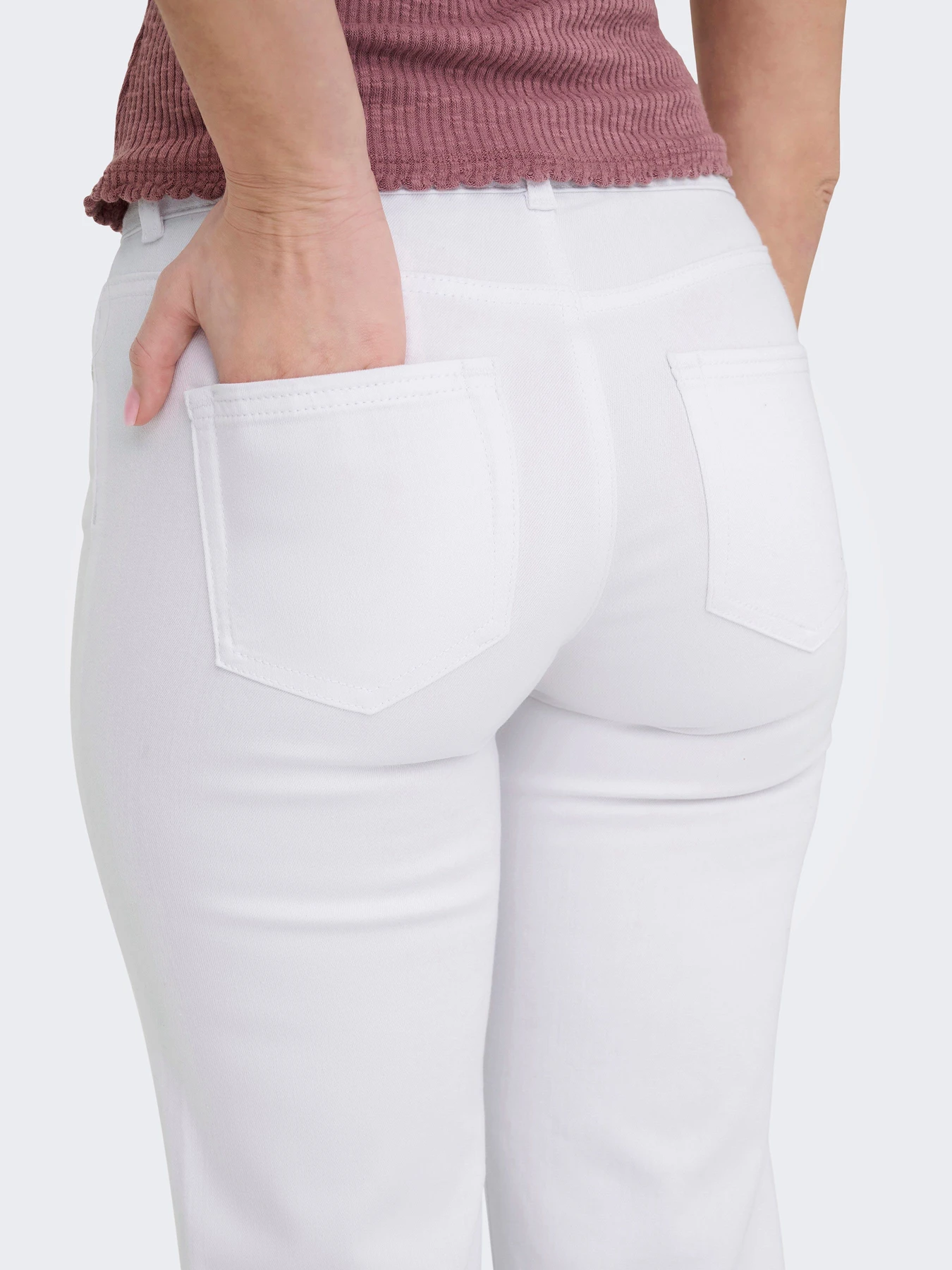 Джинси Only BLUSH MID STRAIGHT DNM модель 15337793_White Джинси Only BLUSH MID STRAIGHT DNM модель 15337793_White Фото