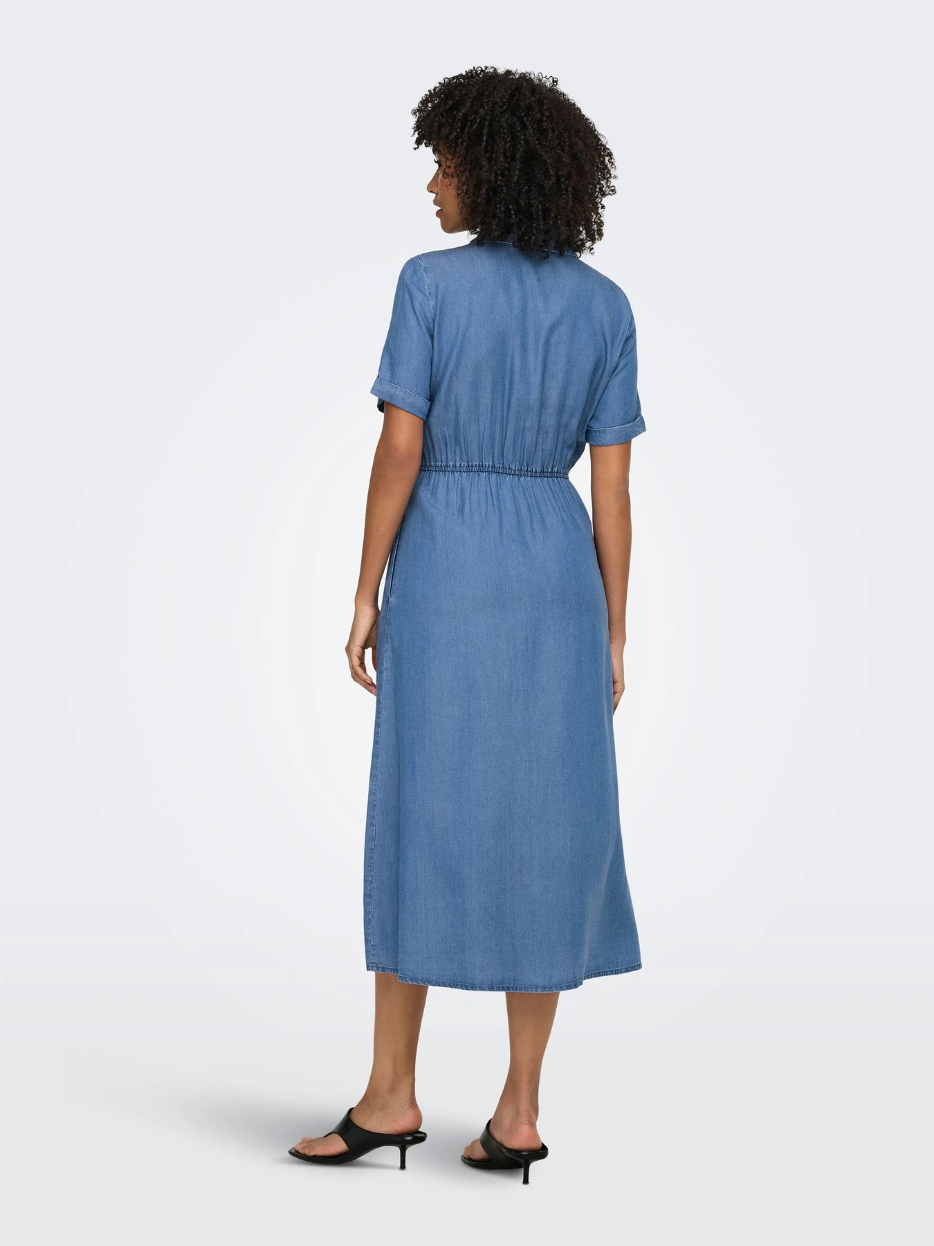 Платья Only CHARIS LIFE SHIRT DRESS модель 15363971_Medium Blue Denim Фото