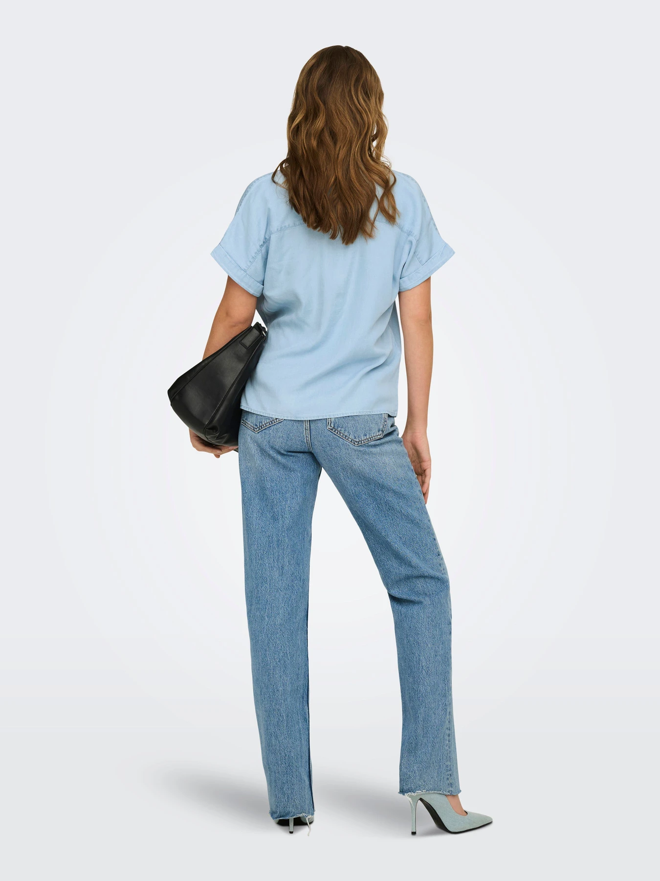 Рубашки Only CHARIS LIFE CAP SLEEVE SHIRT модель 15363976_Light Blue Denim Рубашки Only CHARIS LIFE CAP SLEEVE SHIRT модель 15363976_Light Blue Denim Фото