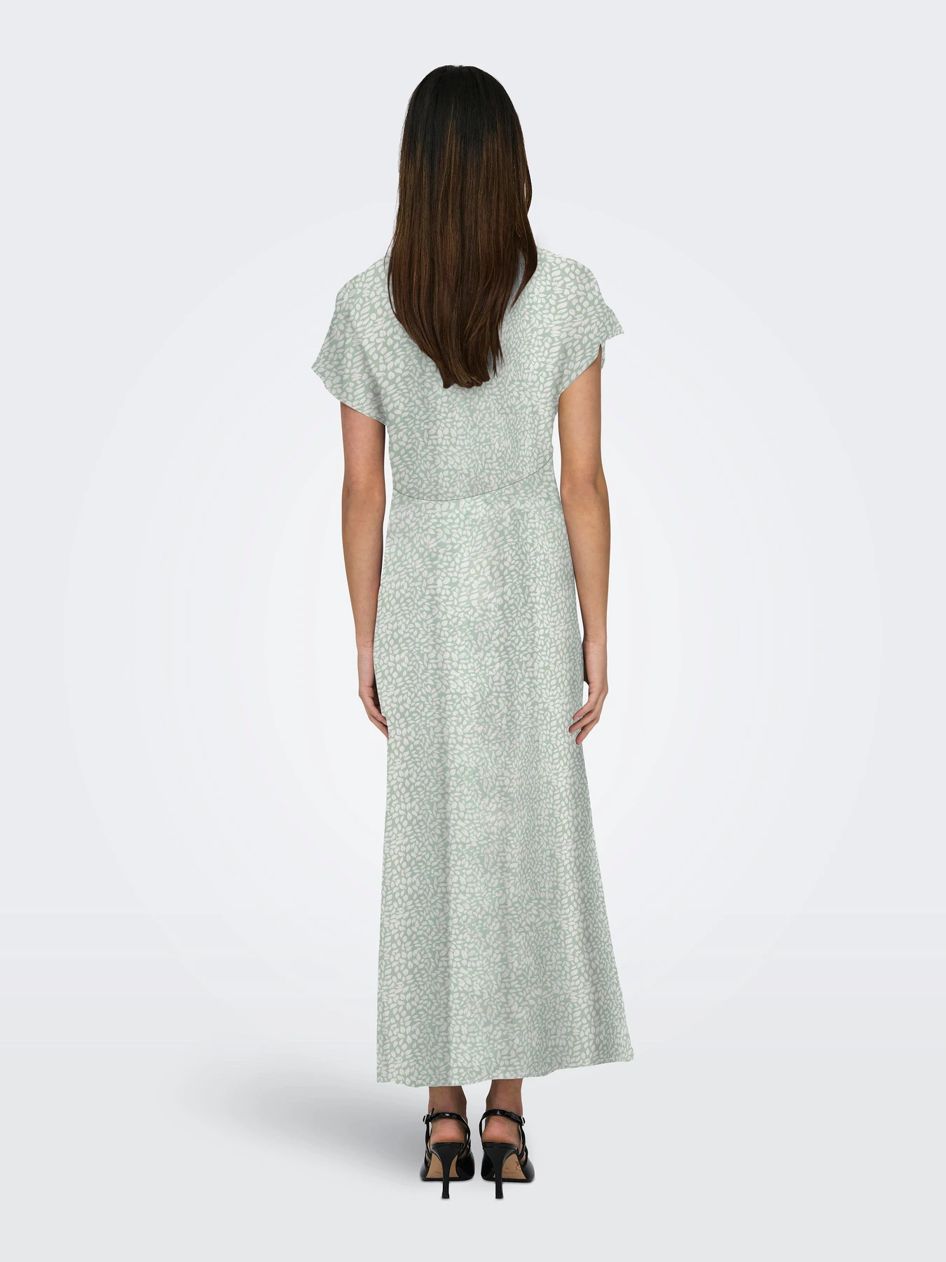 Платья Only NOVA LIFE VIS MOLLIE LONG DRES модель 15317842_Jadeite 724 Coffee leaf Платья Only NOVA LIFE VIS MOLLIE LONG DRES модель 15317842_Jadeite 724 Coffee leaf Фото