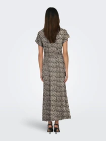 Платья Only NOVA LIFE VIS MOLLIE LONG DRES модель 15317842_Black 724 Coffee leaf Фото