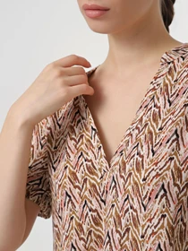 Платья Only NOVA LIFE VIS S/S THEA DRESS модель 15222215_Dull Gold 716 Abstract zig Фото