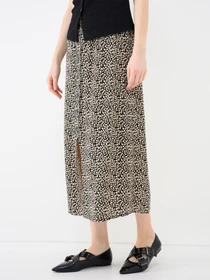 Юбки Only NOVA LIFE VIS BUTTON SKIRT модель 15222223_Black 724 Coffee leaf Фото