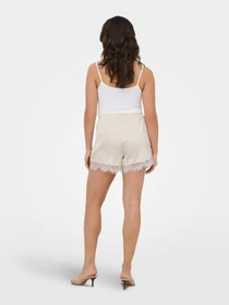 Шорти Only MENUS LACE SATIN SHORTS модель 15385146_Birch WHITE LACE Фото