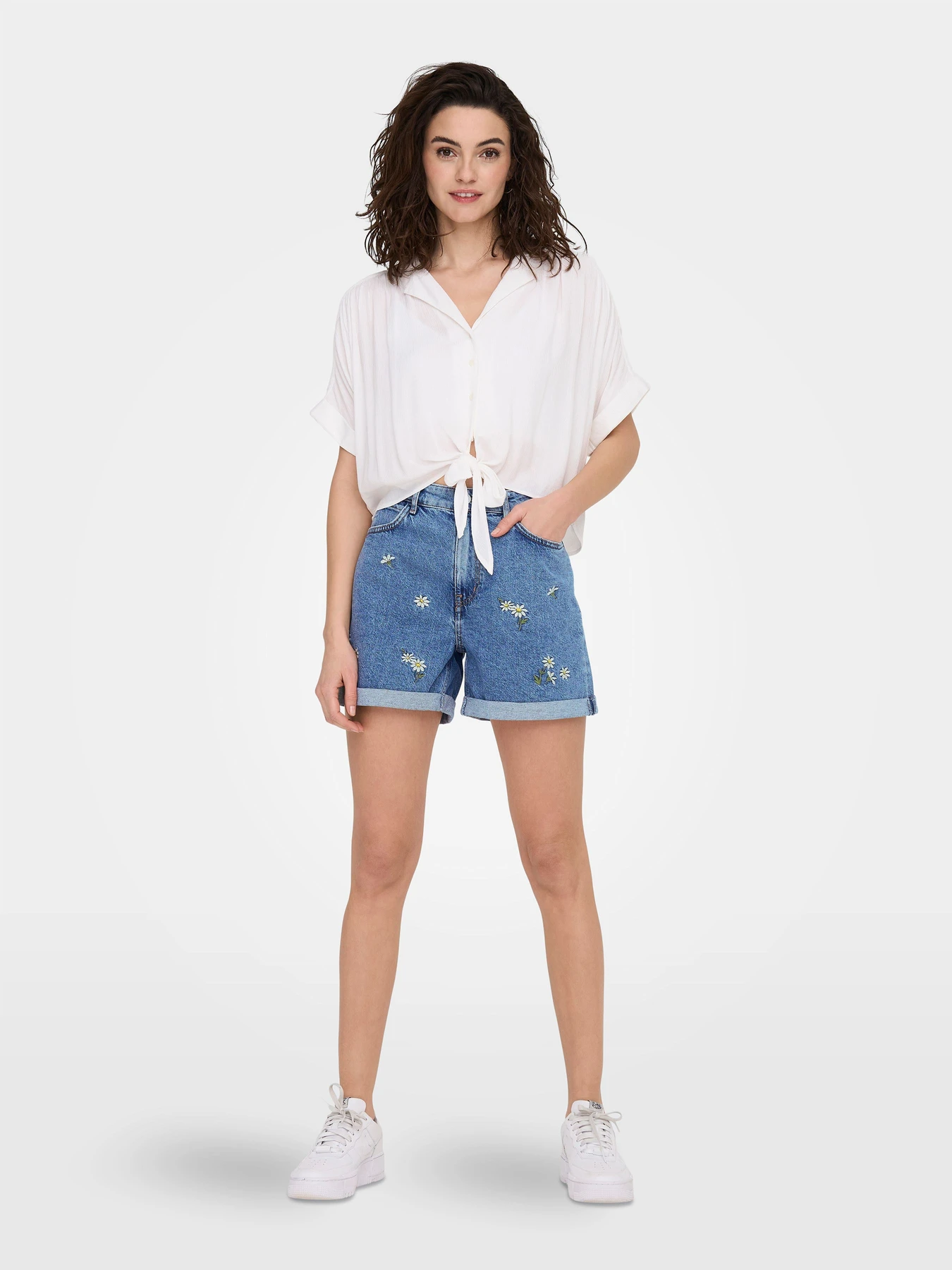 Рубашки Only PAULA LIFE S/S TIE SHIRT модель 15281497_White Фото
