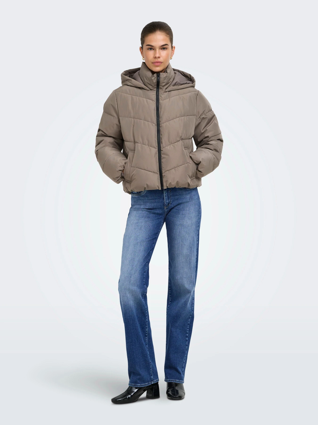 Куртки та дублянки Only CLAIR PUFFER HOOD JACKET модель 15373797_Walnut Фото