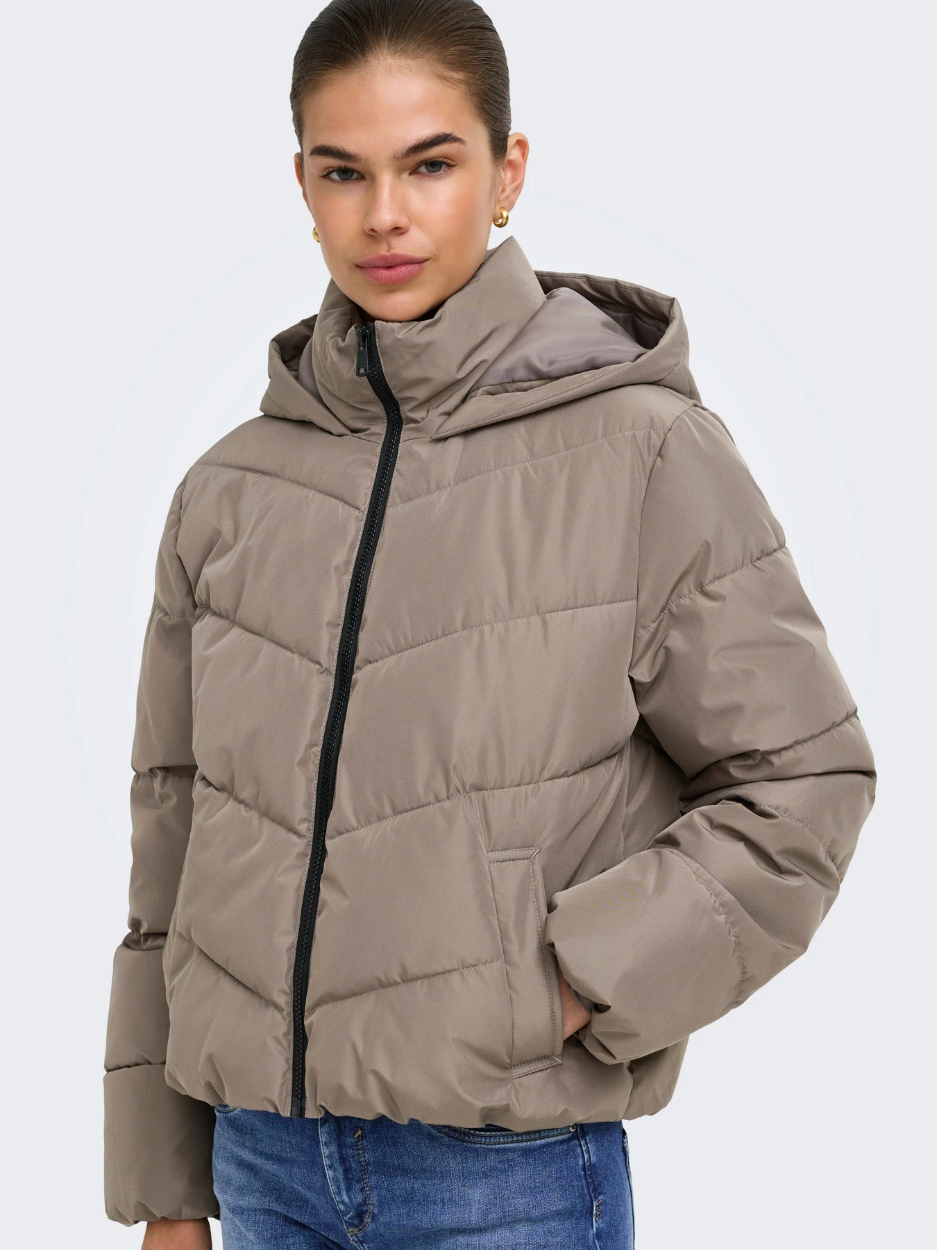 Куртки та дублянки Only CLAIR PUFFER HOOD JACKET модель 15373797_Walnut Фото