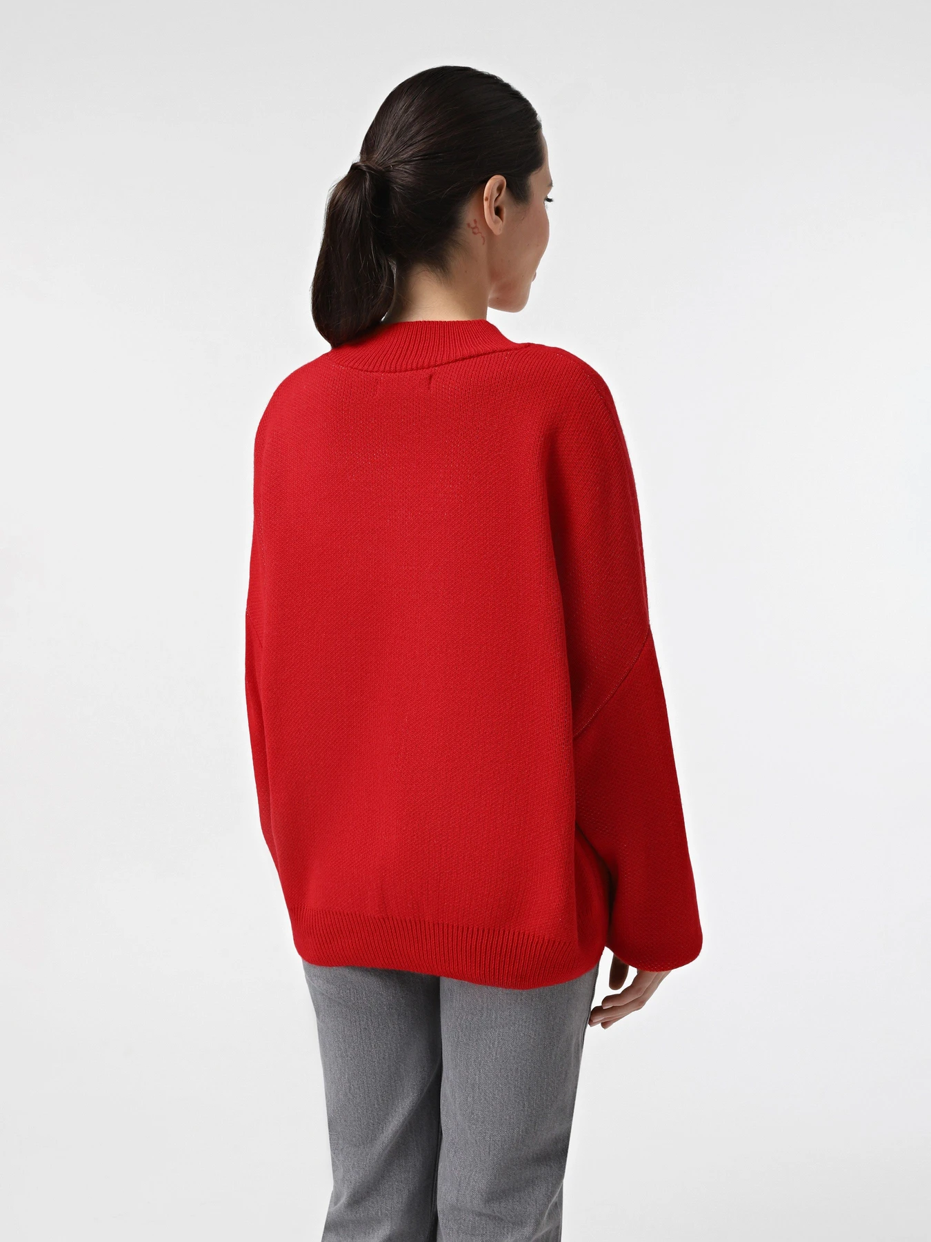 Свитры и кардиганы ONE BY ONE x INTERTOP модель 00000029978 Свитры и кардиганы ONE BY ONE x INTERTOP модель 00000029978 Фото