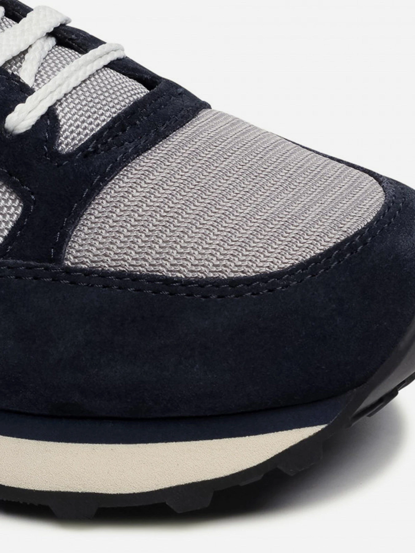Кросівки Armani Exchange модель XUX083-XV263-K556 Фото