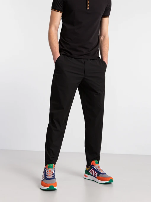 Кроссовки Armani Exchange модель XUX090-XV276-A500 Фото