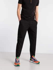 Кросівки Armani Exchange модель XUX090-XV276-A500 Фото