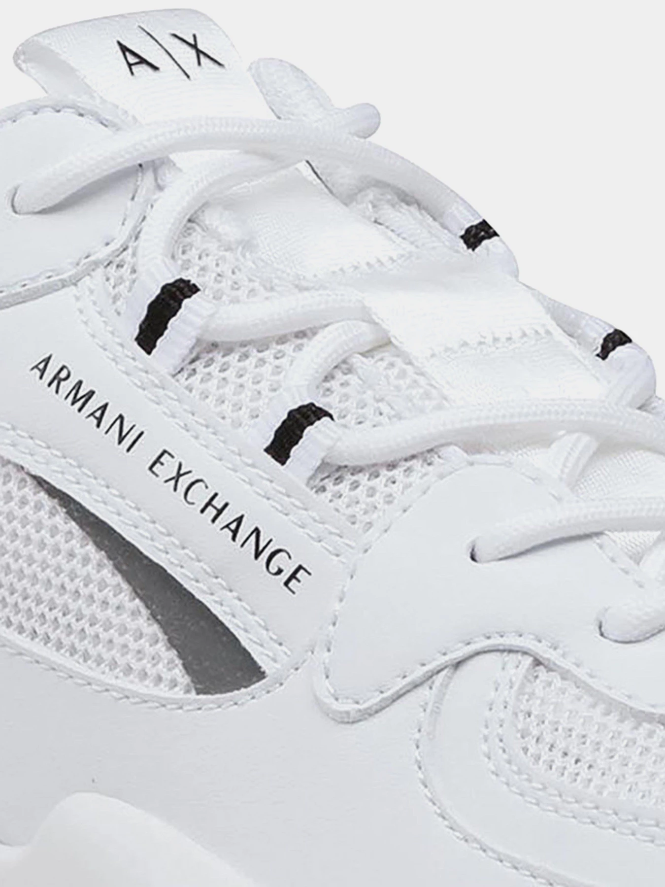 Кроссовки Armani Exchange модель XUX050-XV203-00767 Кроссовки Armani Exchange модель XUX050-XV203-00767 Фото