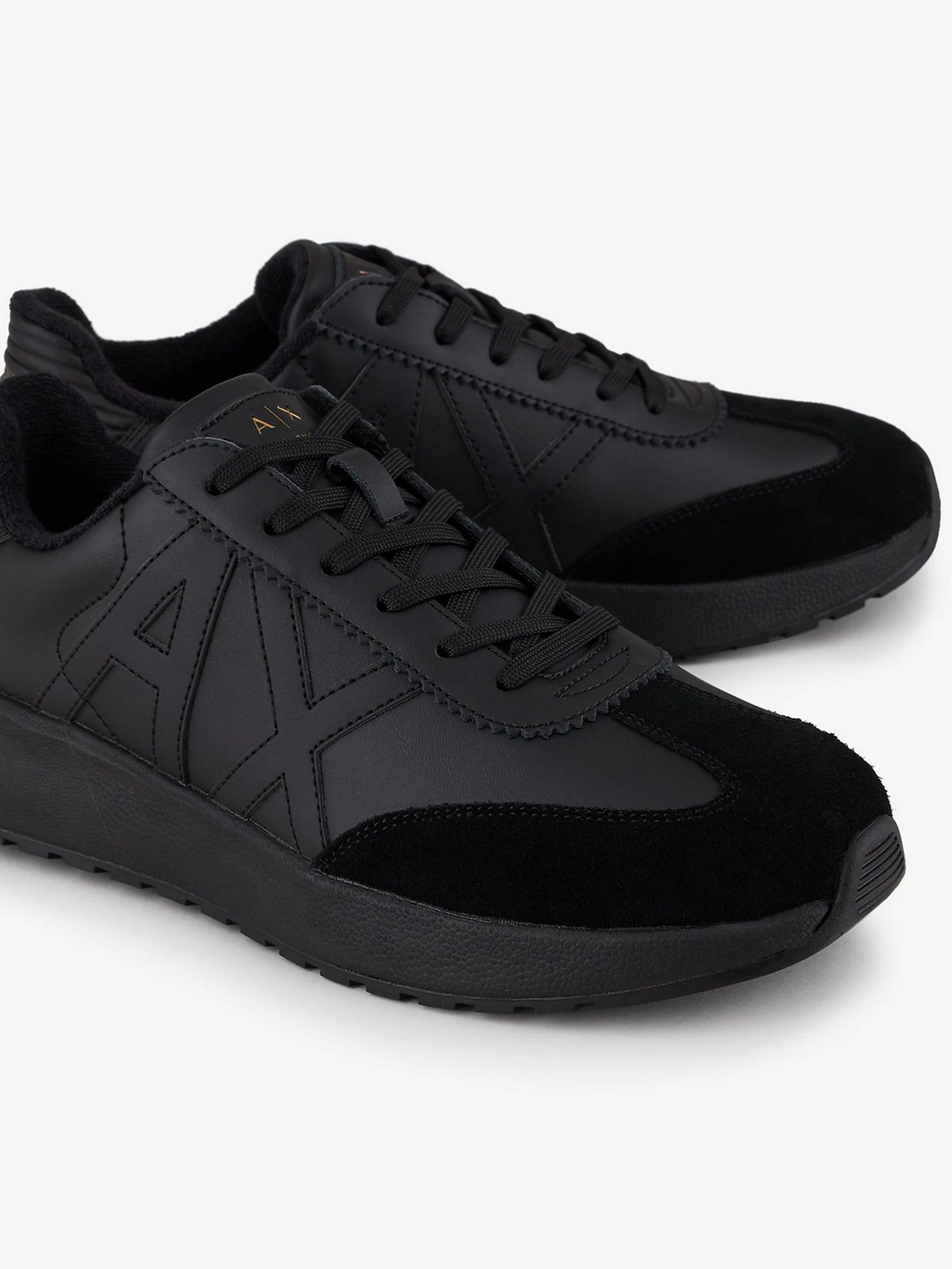 Кросівки Armani Exchange модель XUX071-XV234-K001 Кросівки Armani Exchange модель XUX071-XV234-K001 Фото
