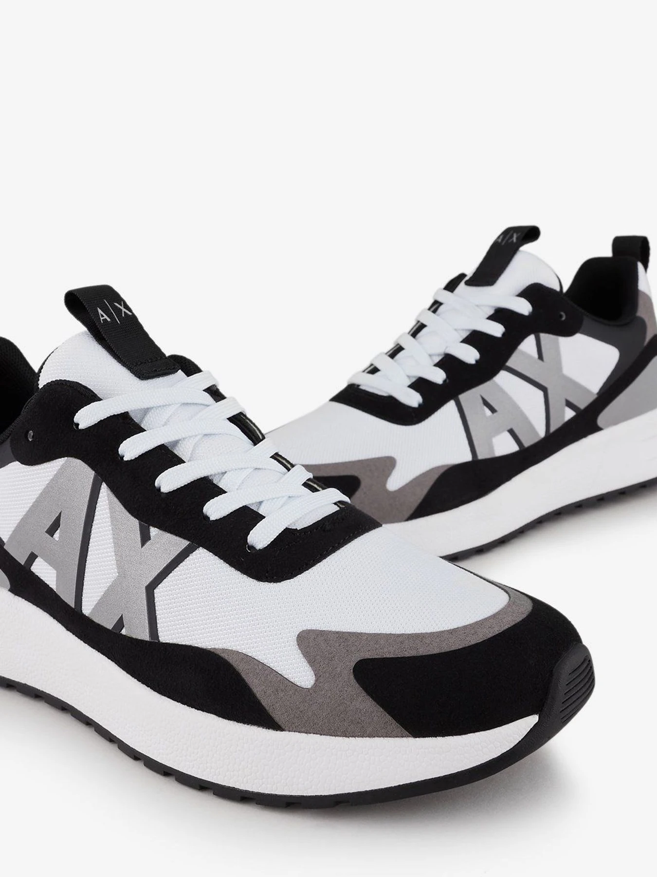 Кросівки Armani Exchange модель XUX114-XV514-K605 Фото