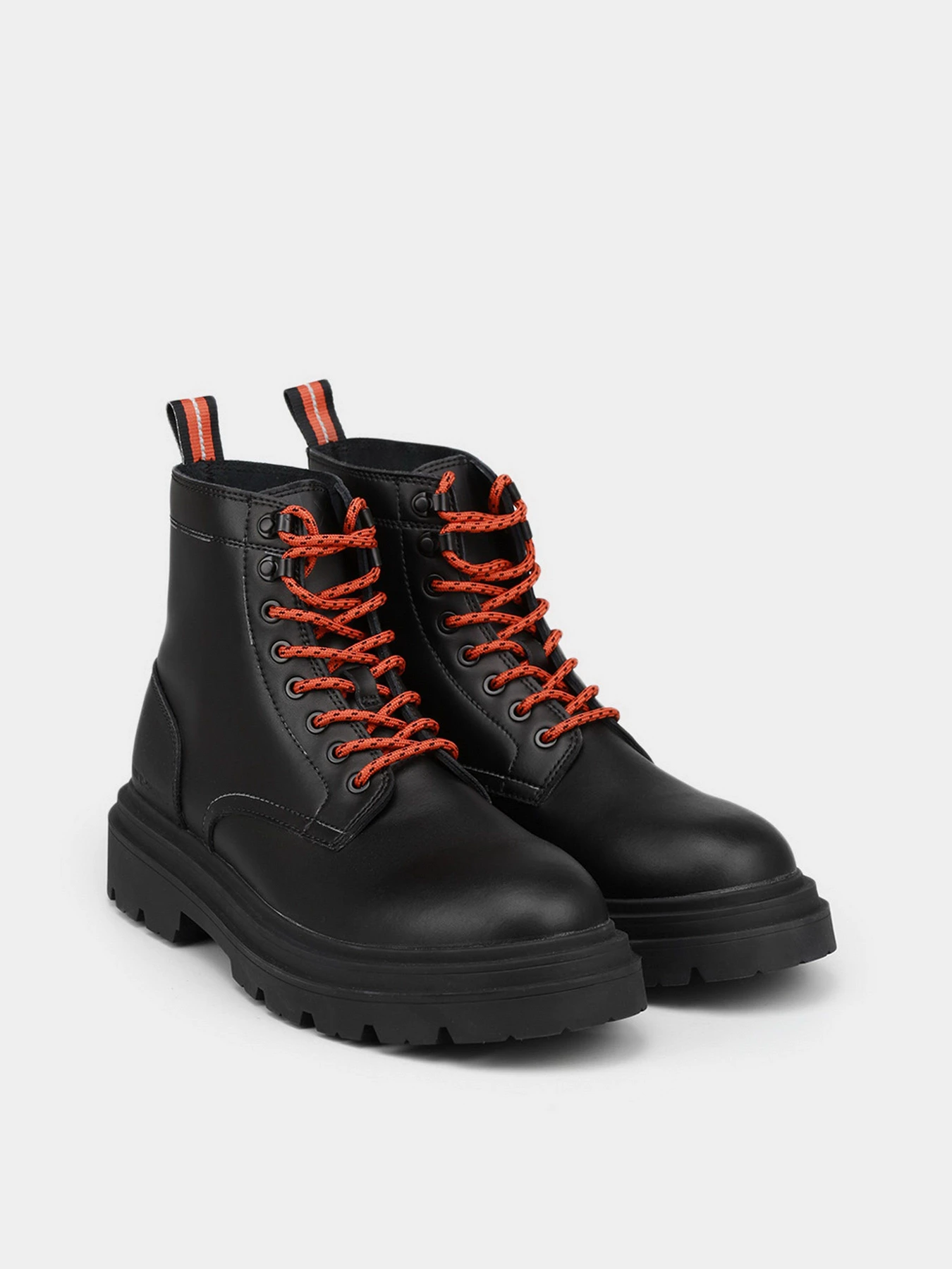 Черевики та чоботи Armani Exchange модель XUM005-XV500-00002 Фото