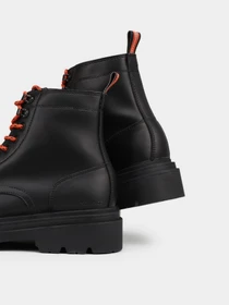 Черевики та чоботи Armani Exchange модель XUM005-XV500-00002 Фото