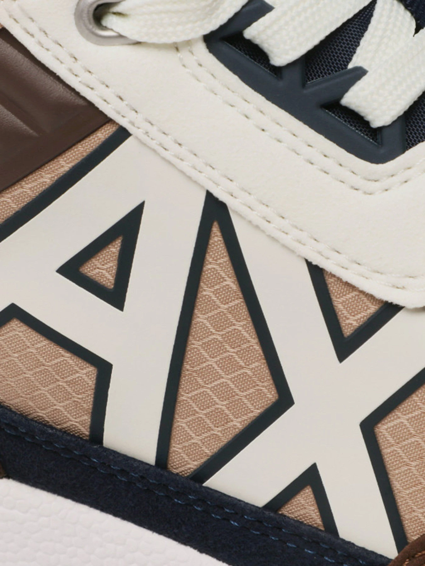 Кросівки Armani Exchange модель XUX090-XV276-S044 Кросівки Armani Exchange модель XUX090-XV276-S044 Фото
