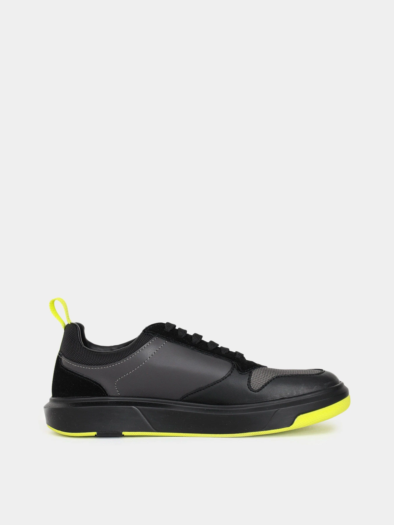 Кросівки Armani Exchange модель XUX122-XV533-K672 Кросівки Armani Exchange модель XUX122-XV533-K672 Фото