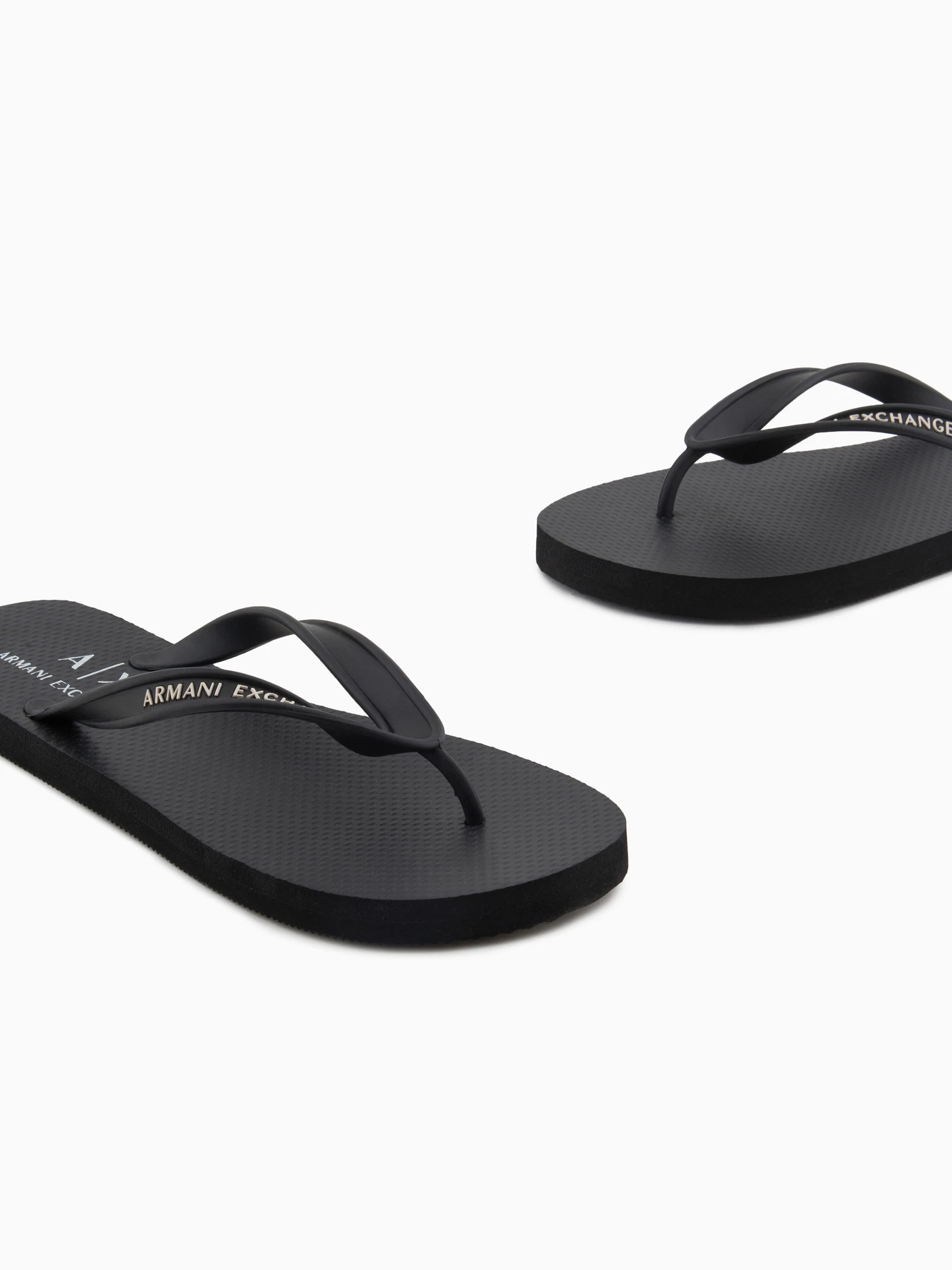 Шльопанці Armani Exchange модель XUQ002-XV676-00002 Шльопанці Armani Exchange модель XUQ002-XV676-00002 Фото