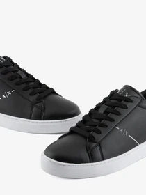 Кроссовки Armani Exchange модель XUX001-XV093-S277 Фото