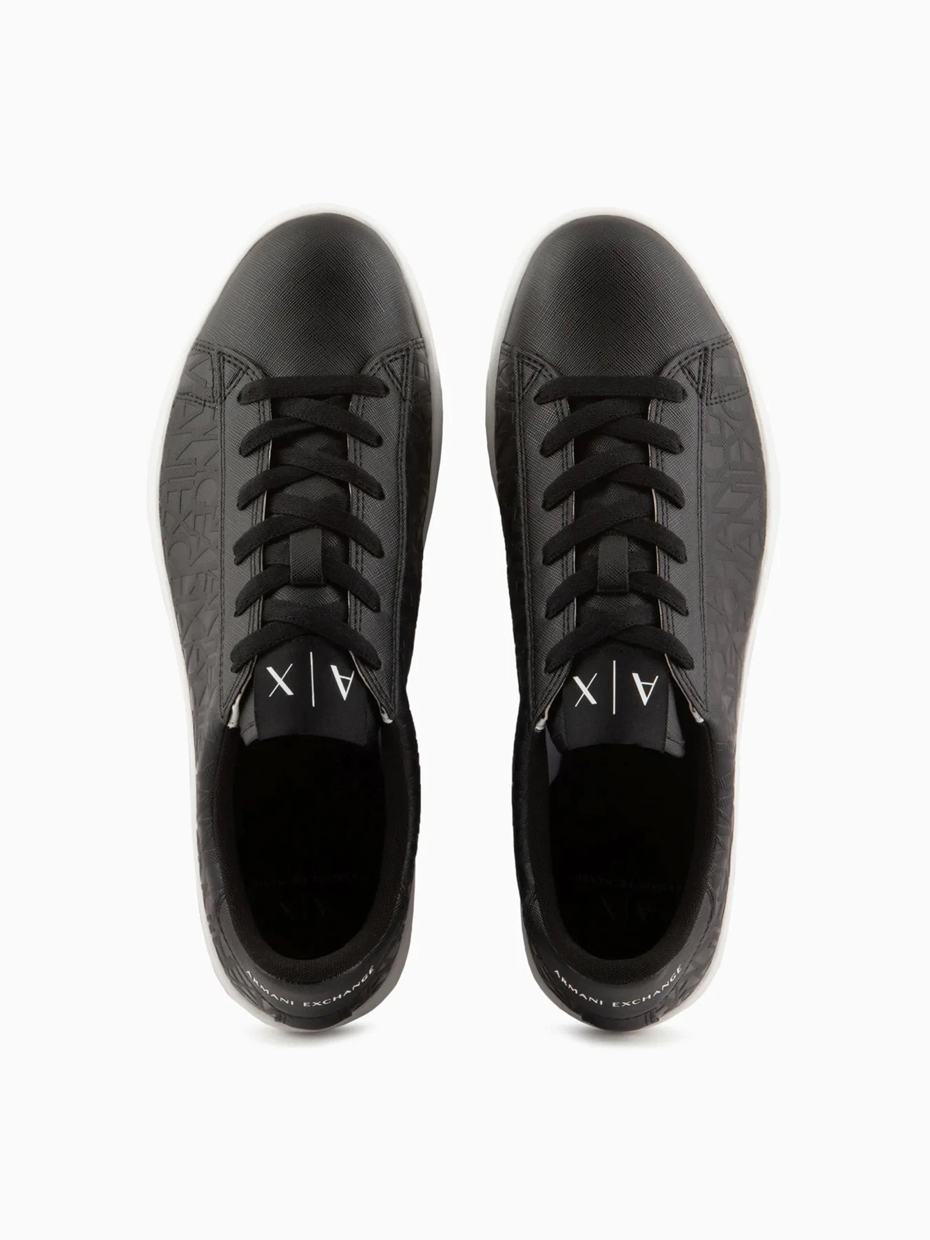 Кроссовки Armani Exchange модель XUX016-XV654-K001 Кроссовки Armani Exchange модель XUX016-XV654-K001 Фото