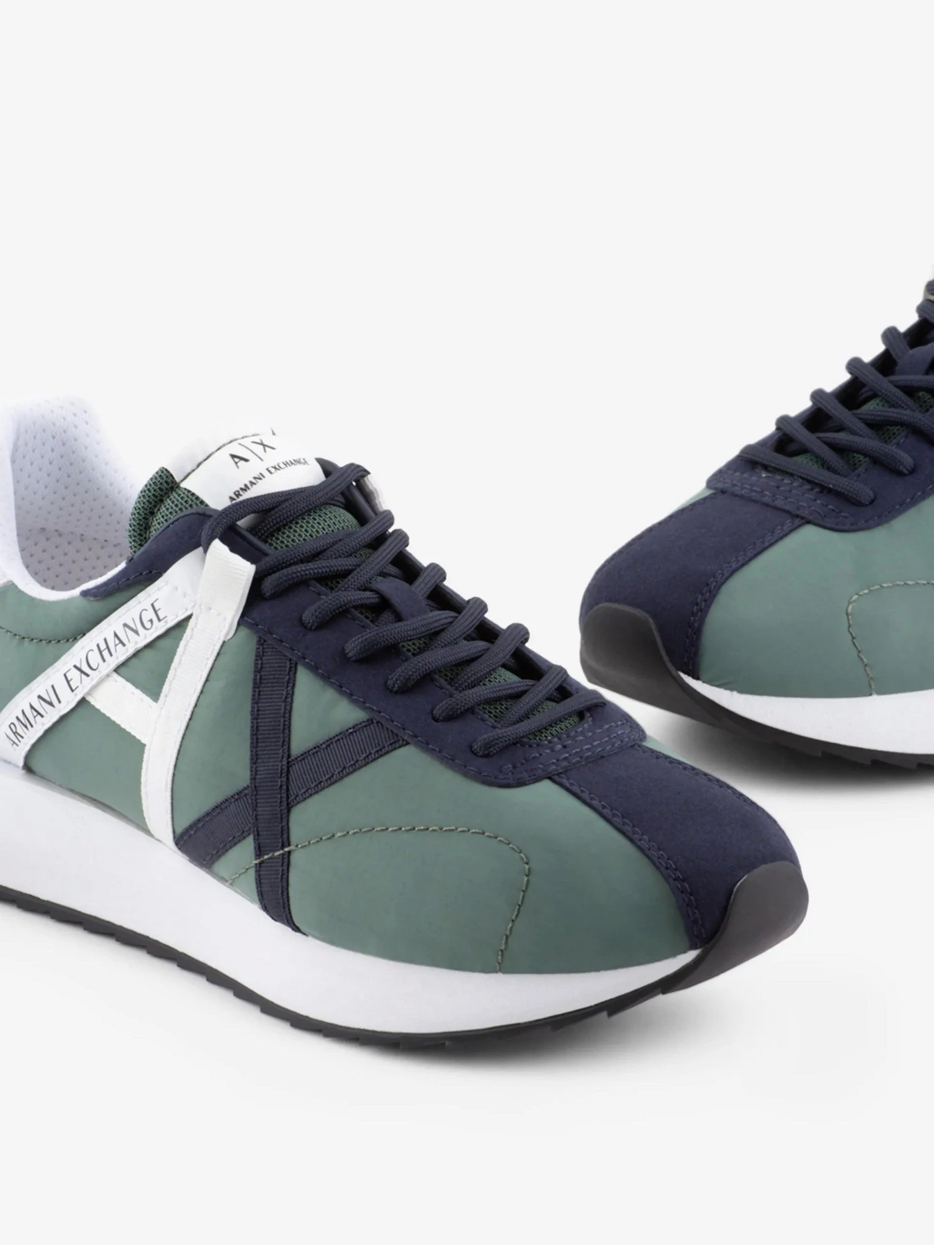 Кросівки Armani Exchange модель XUX150-XV608-S570 Фото